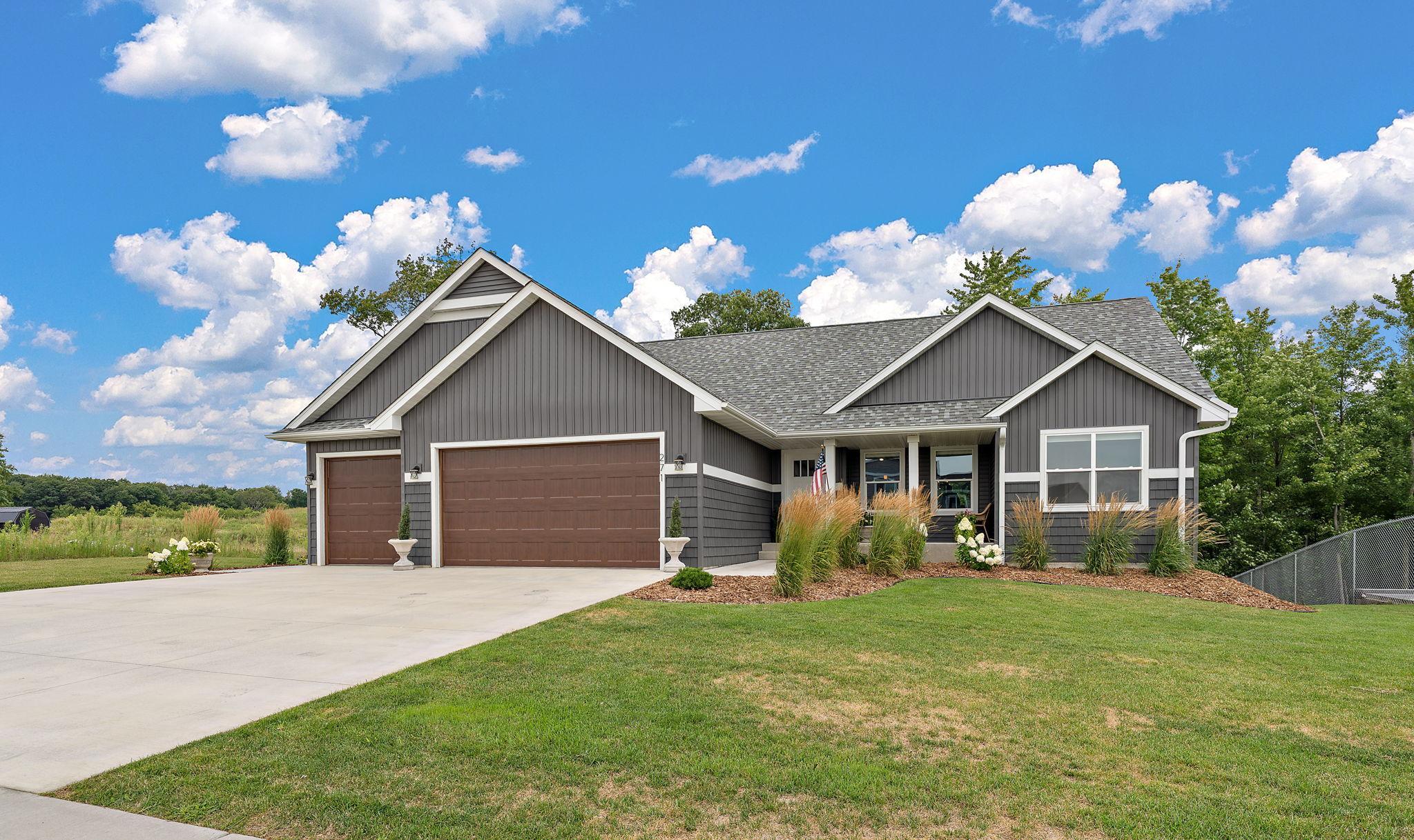 271 Eagle Ridge Drive Property Photo 1