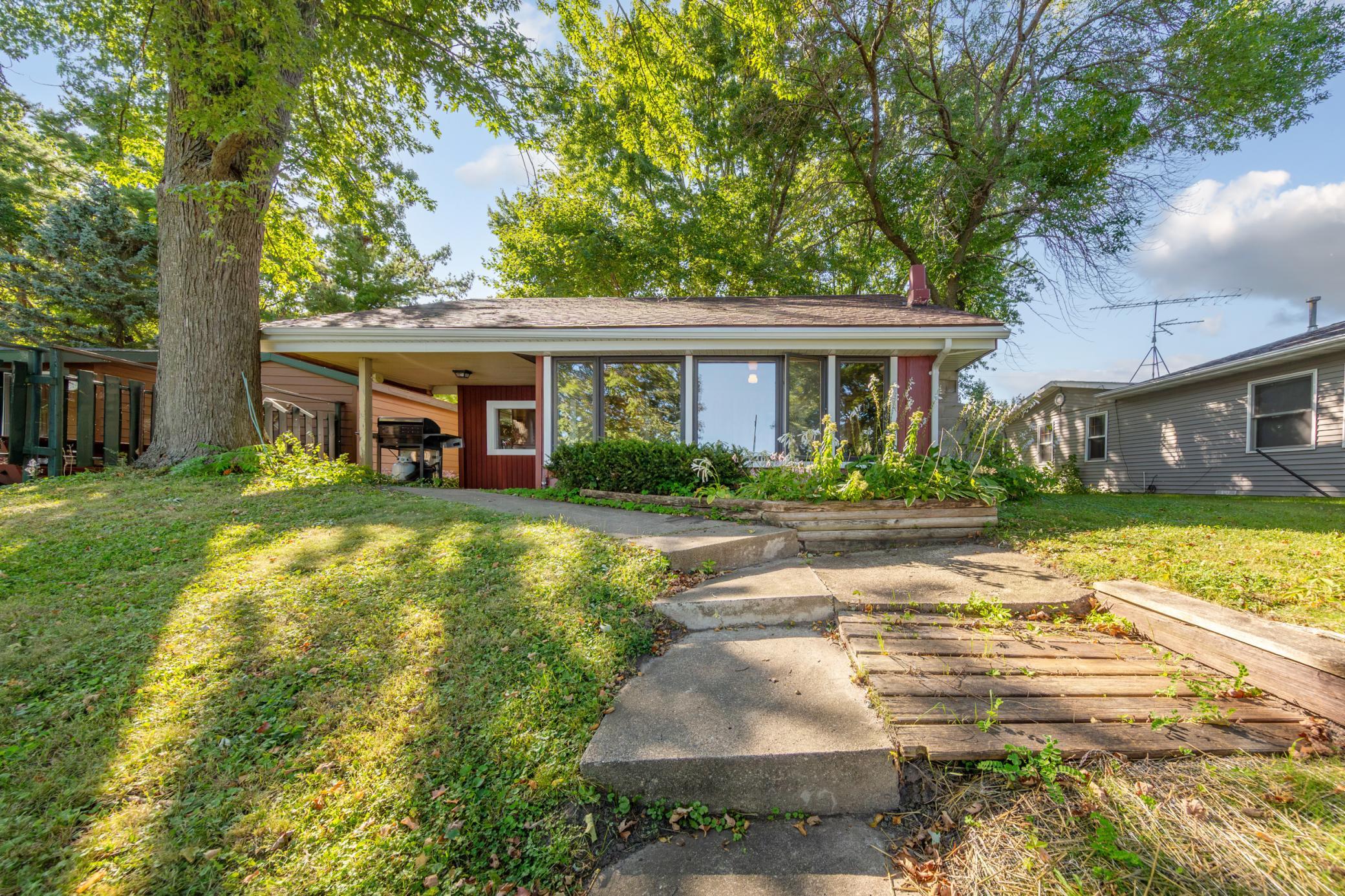 46595 Cape Horn Road Property Photo 1