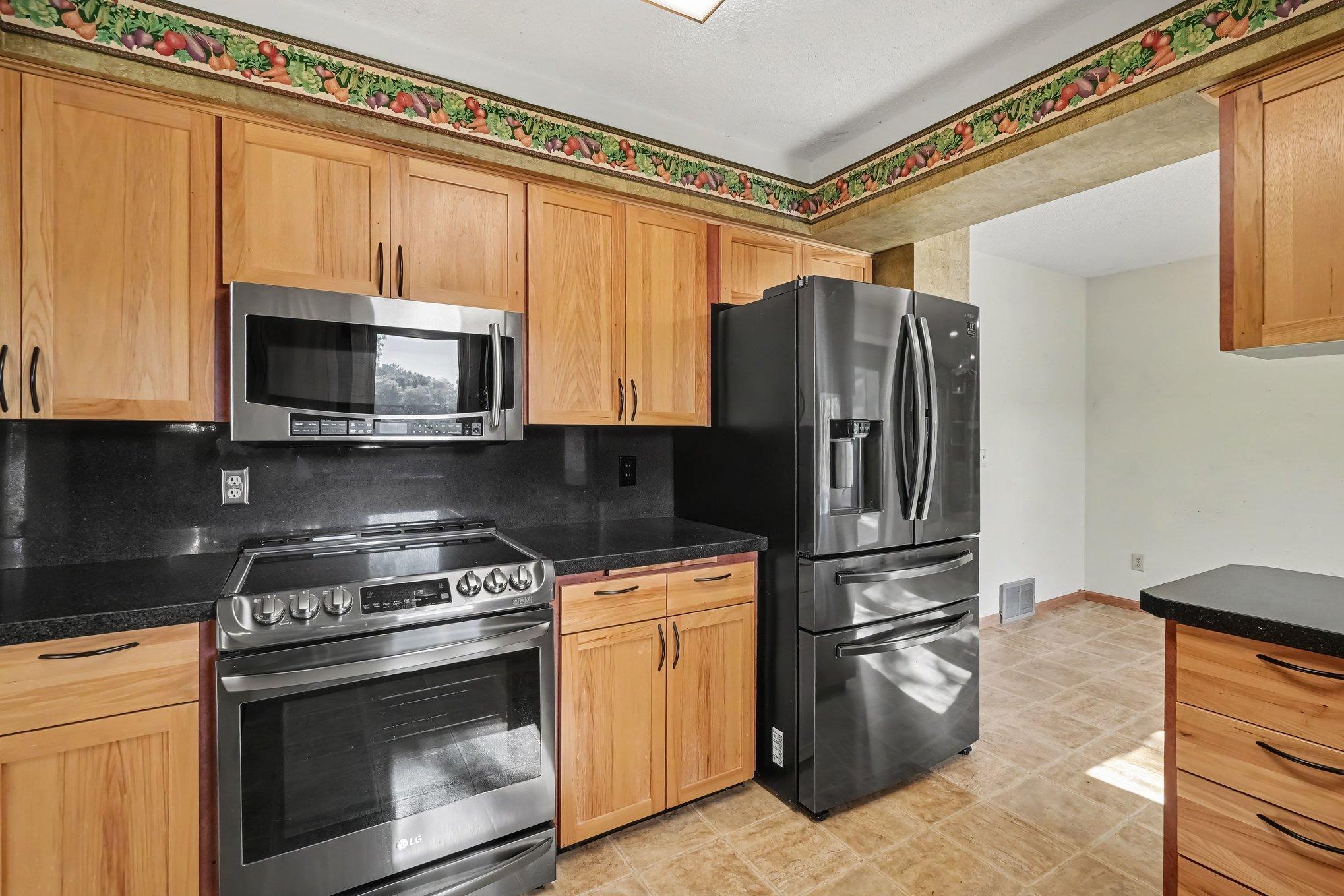 6385 Acorn Road Property Photo 8