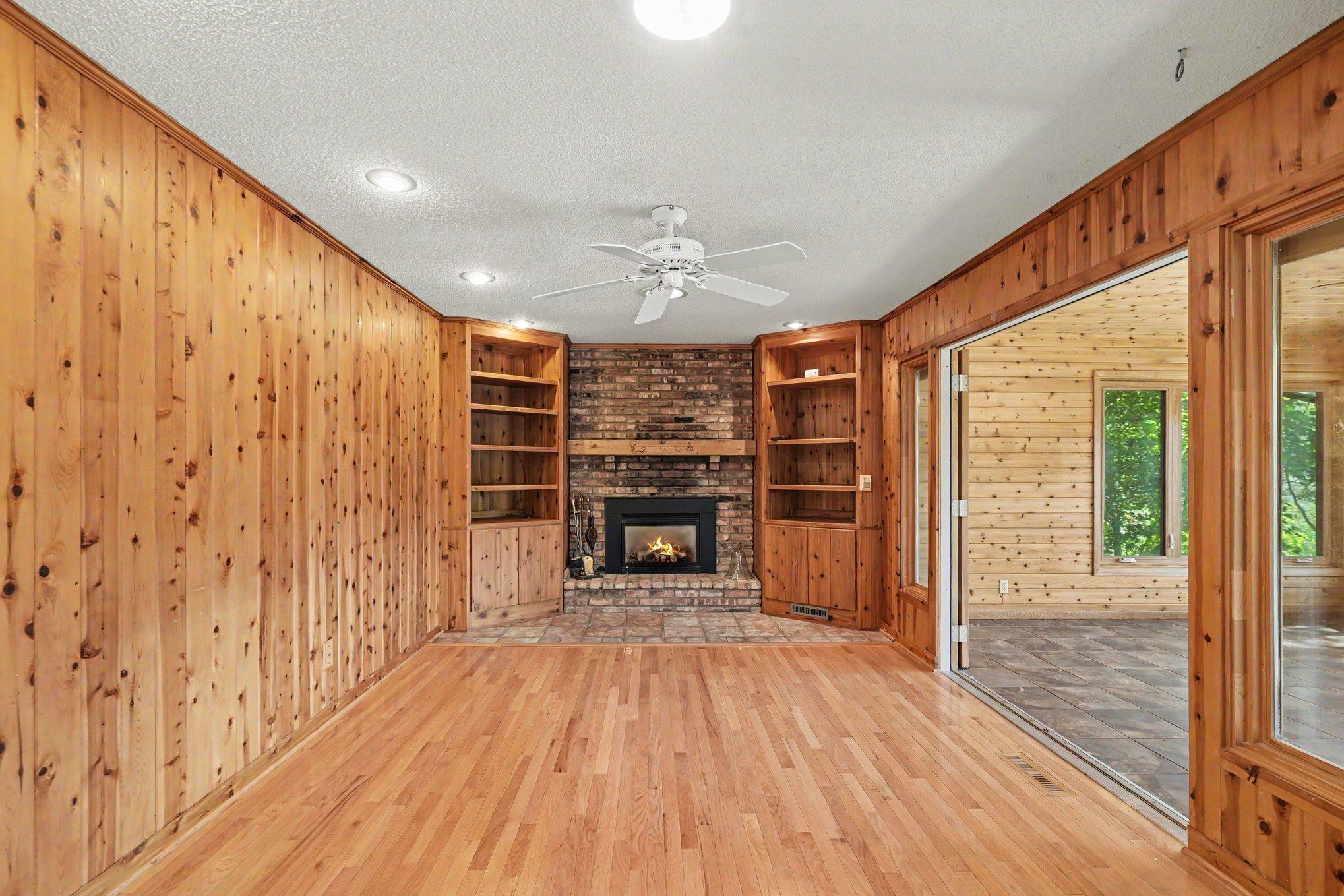 6385 Acorn Road Property Photo 11