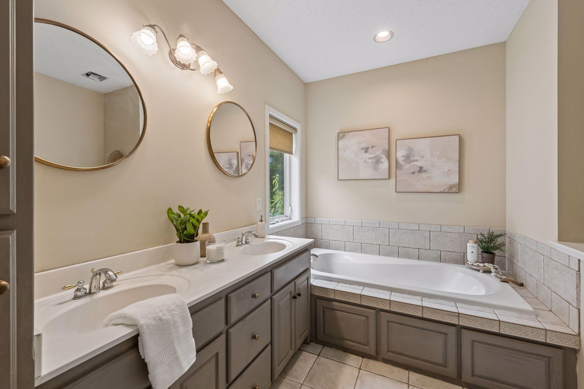 2240 Thrushwood Circle Property Photo 47