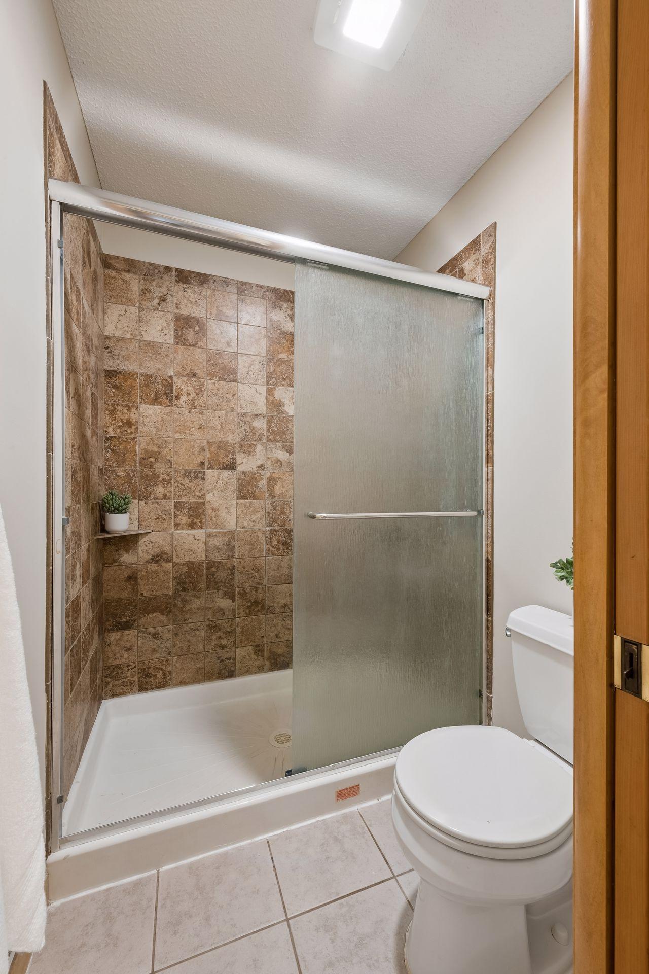 2240 Thrushwood Circle Property Photo 57