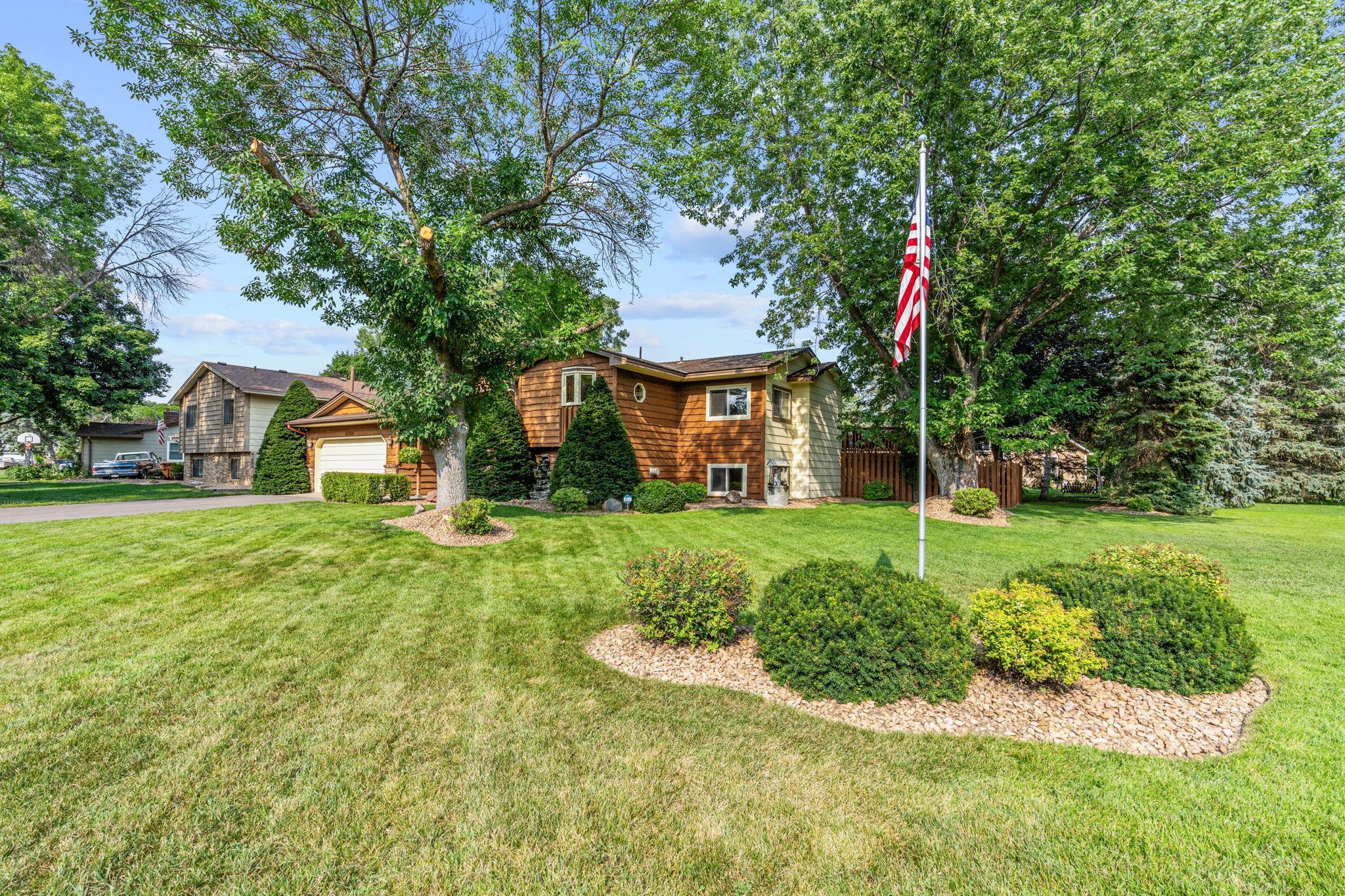 12000 Maryland Court Property Photo 2