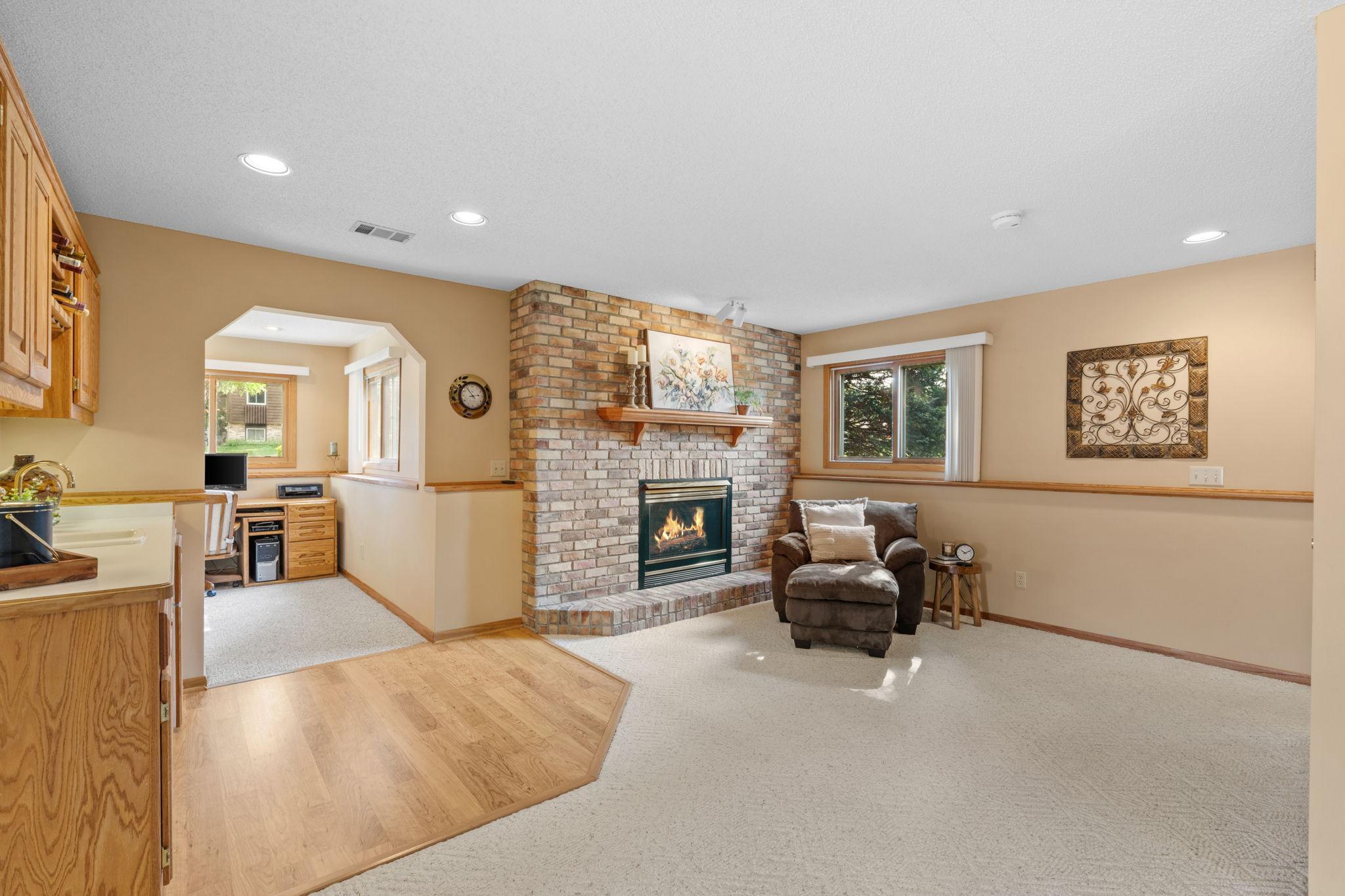 12000 Maryland Court Property Photo 27