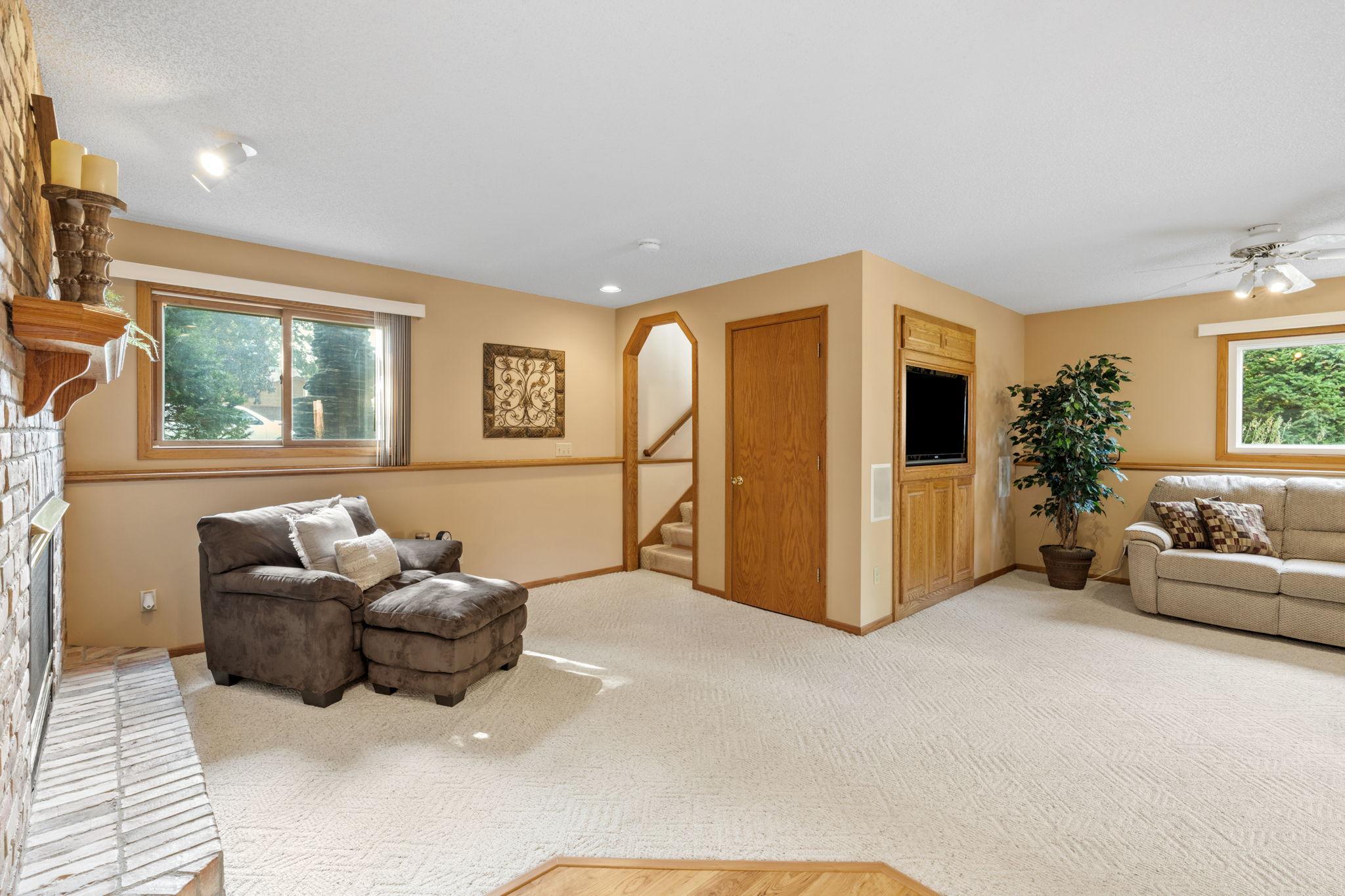 12000 Maryland Court Property Photo 28