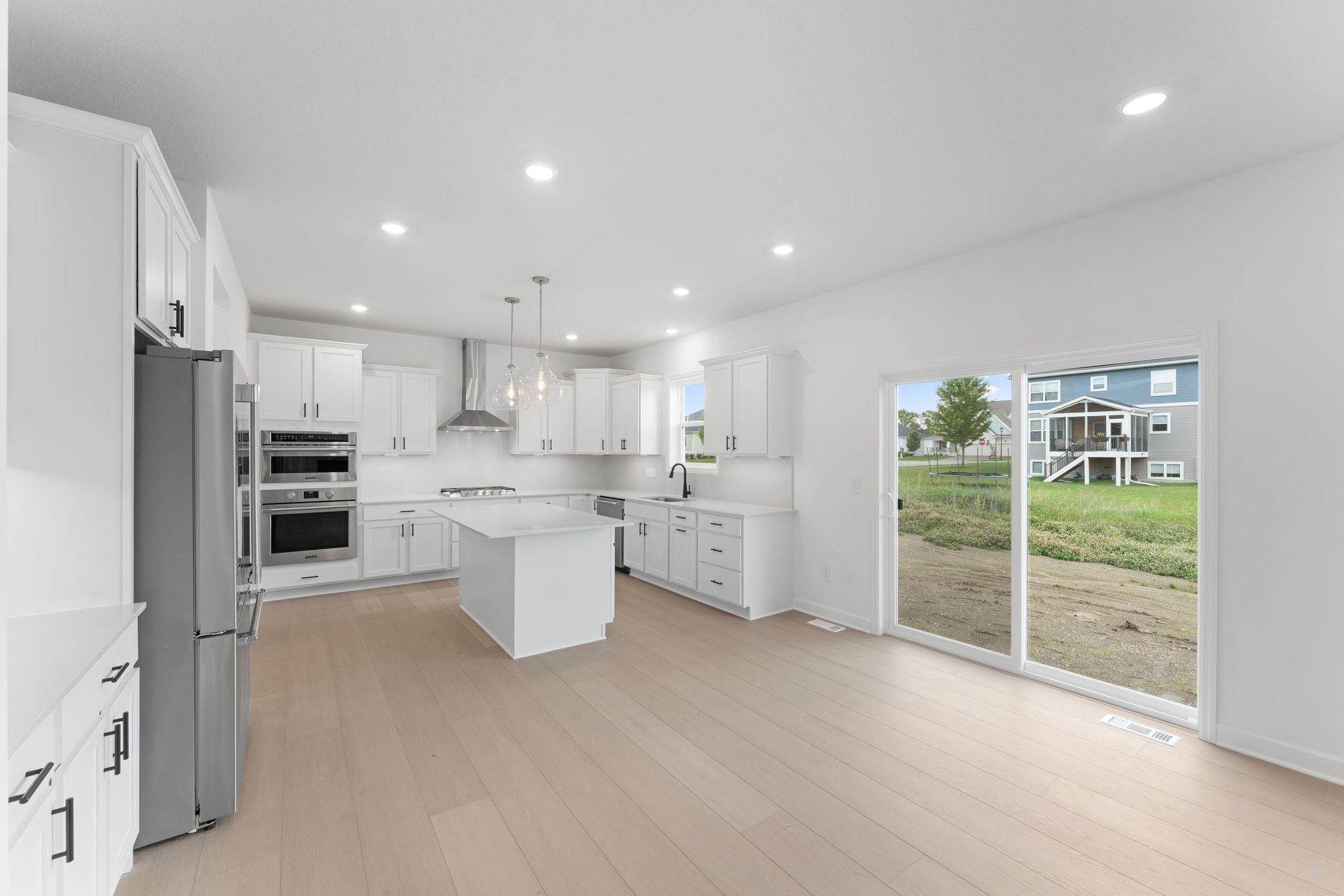 1091 Adamstown Drive Property Photo 4