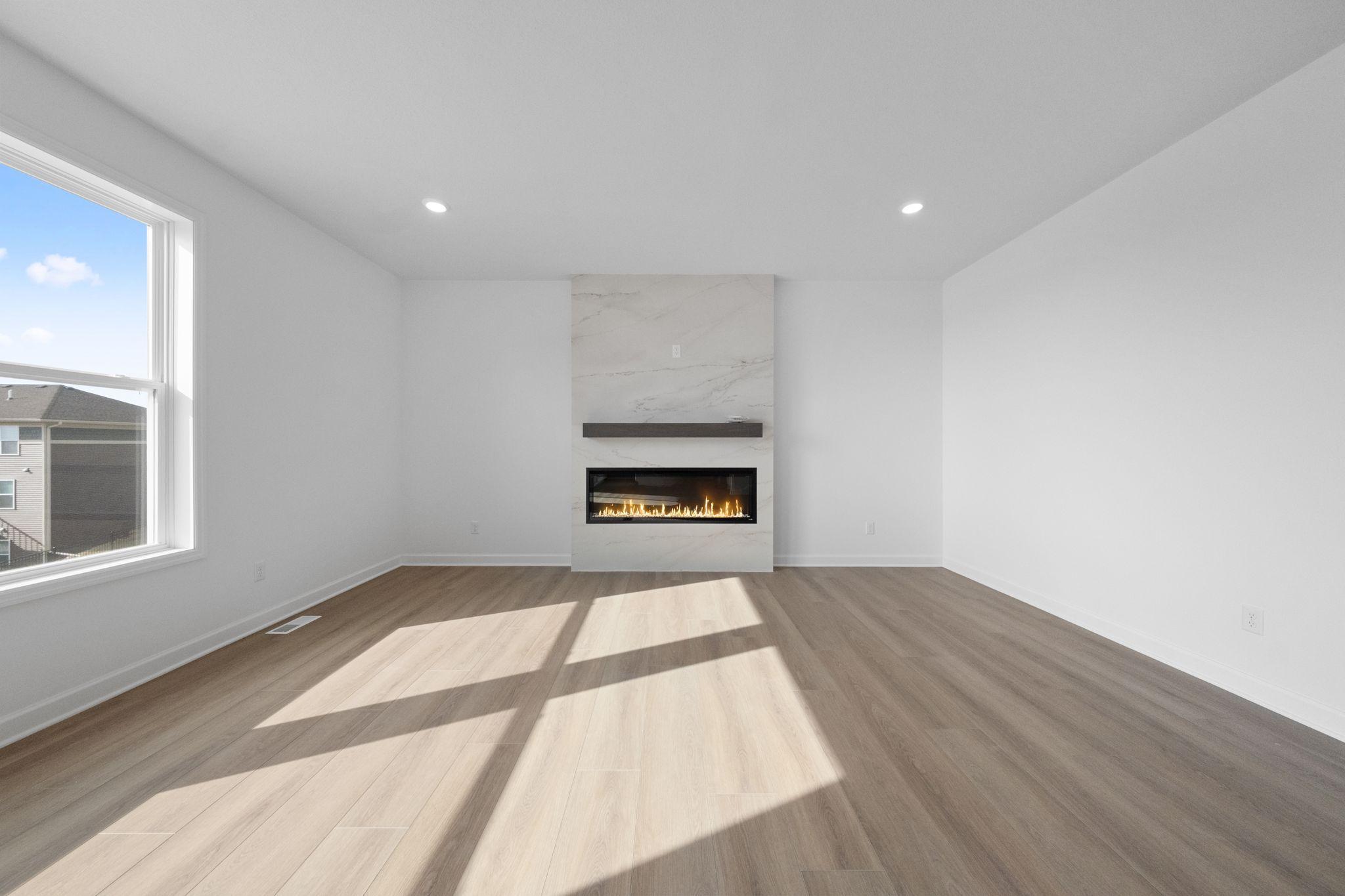 1091 Adamstown Drive Property Photo 7