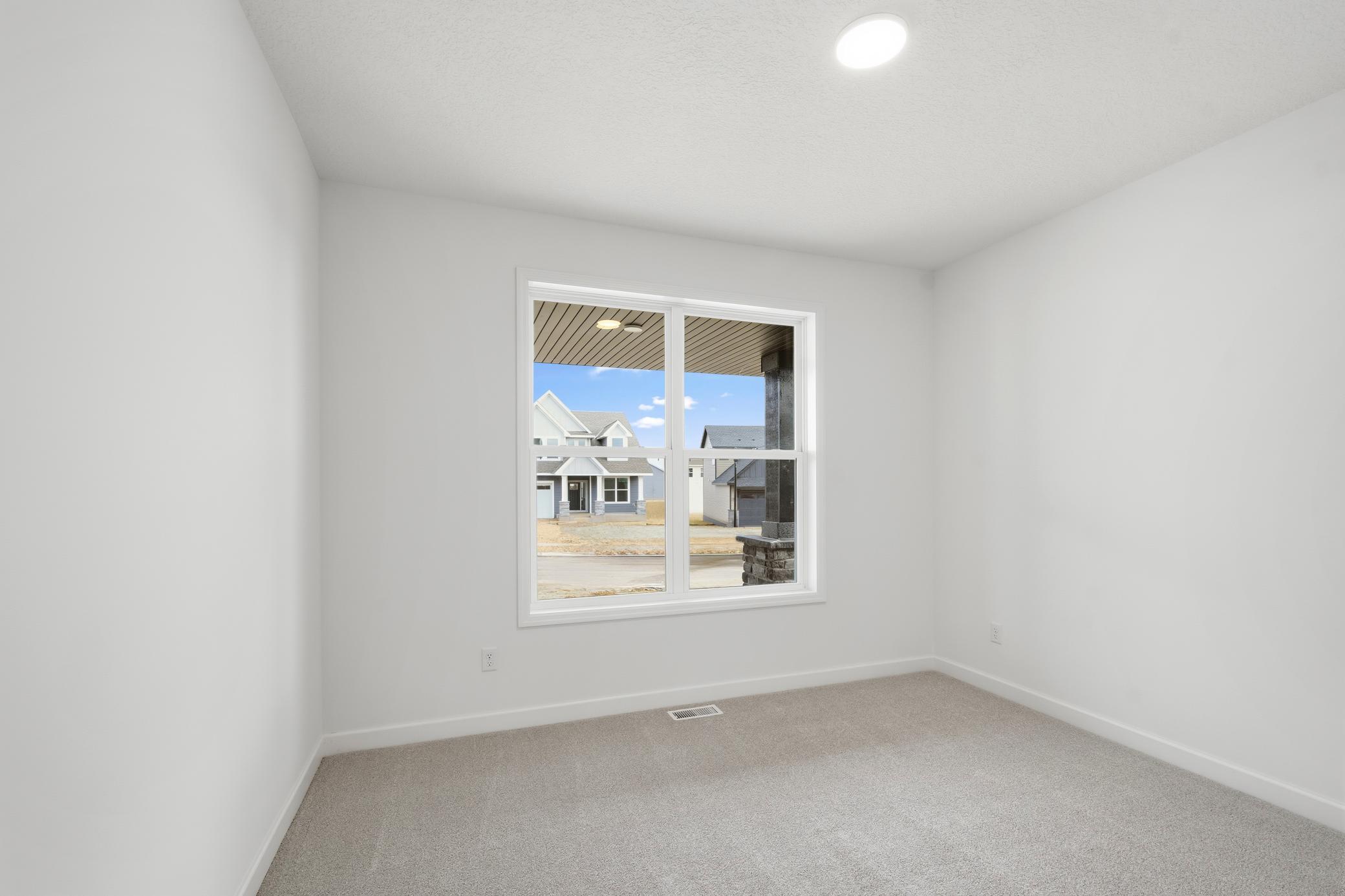1091 Adamstown Drive Property Photo 11