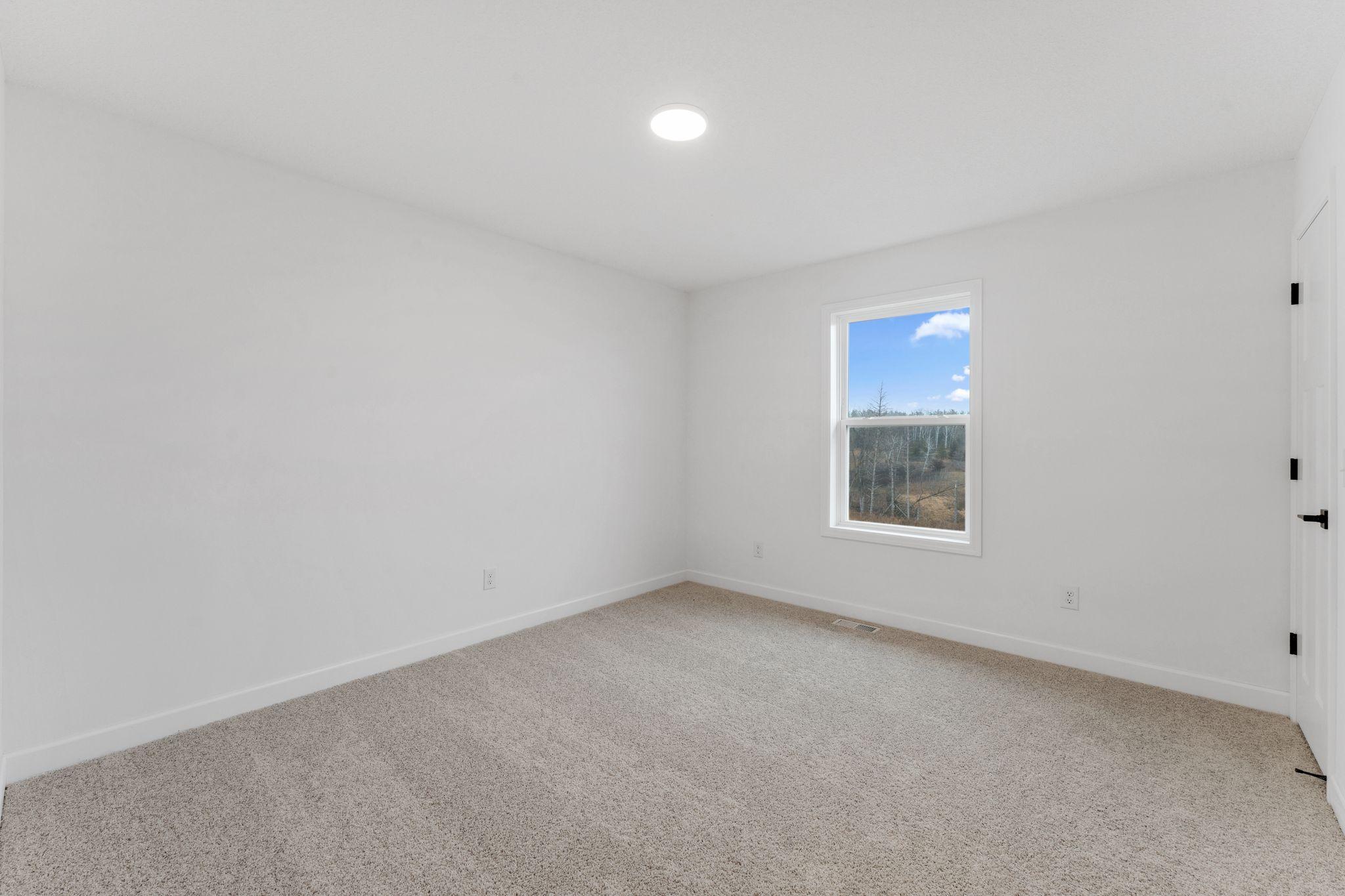1091 Adamstown Drive Property Photo 14
