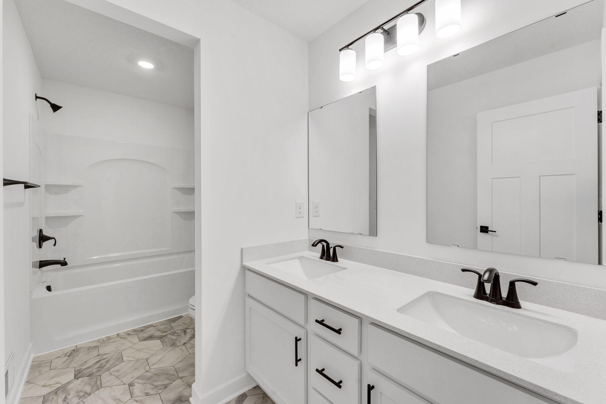 1091 Adamstown Drive Property Photo 16