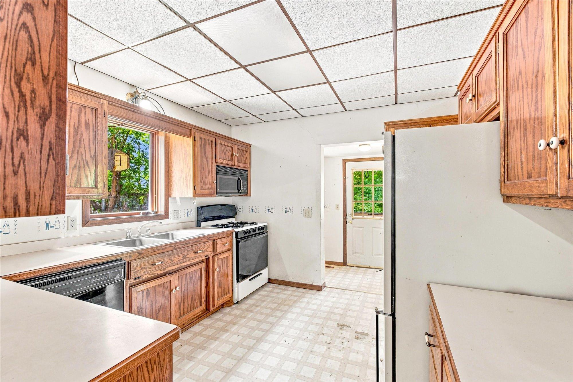 328 3rd Street Se Property Photo 7
