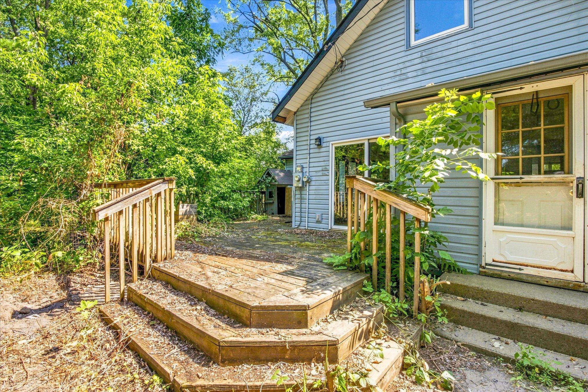 328 3rd Street Se Property Photo 18