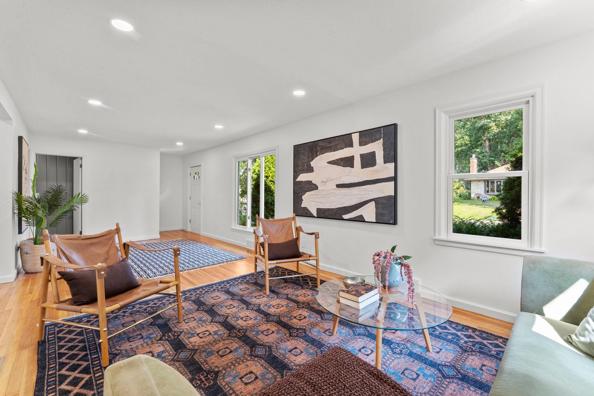 2508 27th Avenue Ne Property Photo 4