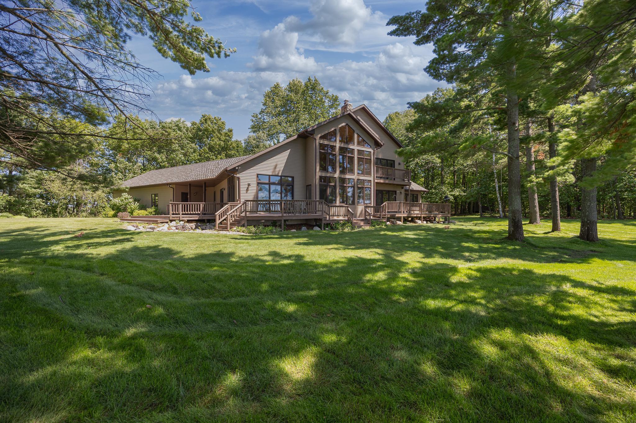 4249 Timber Drive Nw Property Photo 1