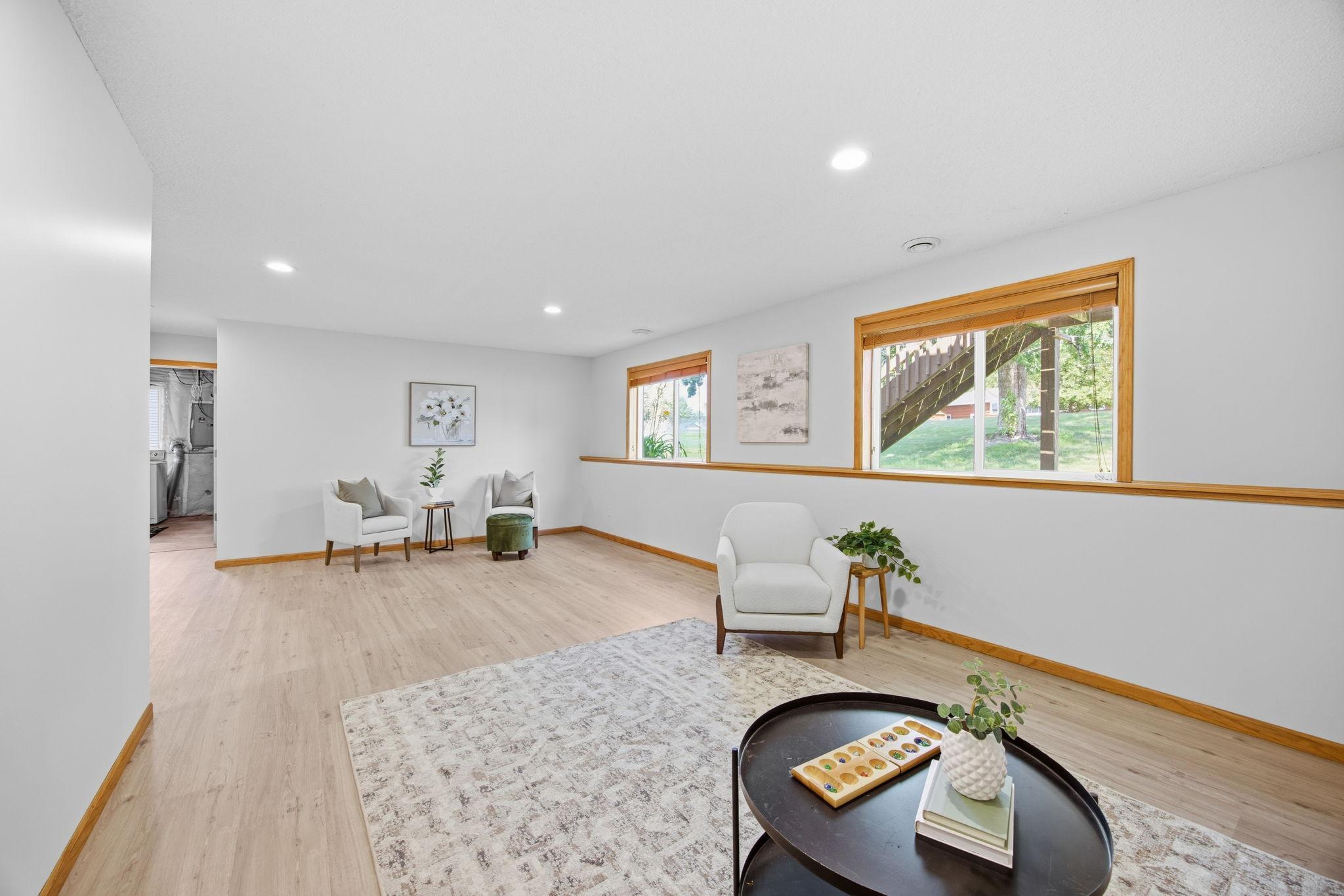 5522 Lambert Avenue Ne Property Photo 19