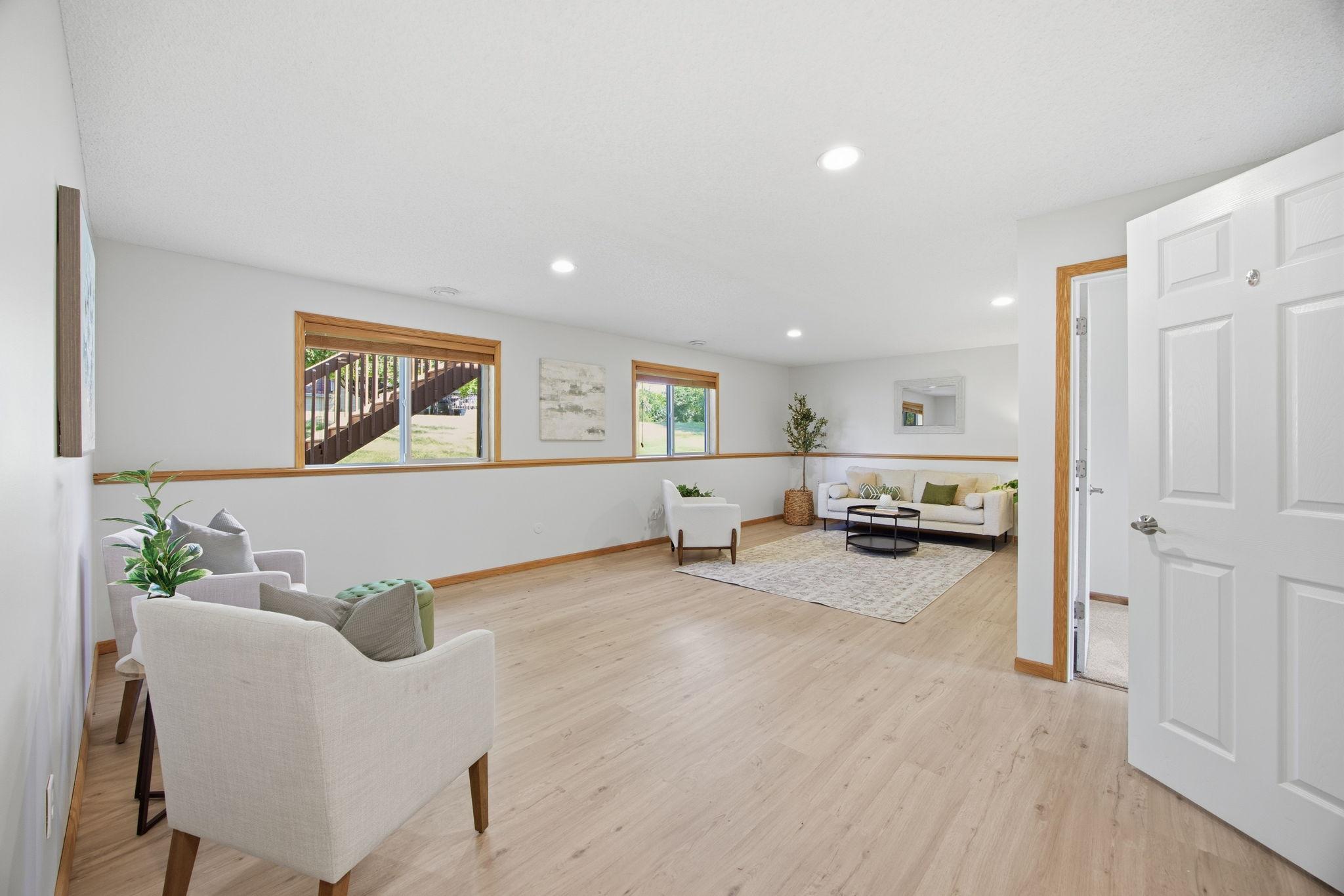 5522 Lambert Avenue Ne Property Photo 20