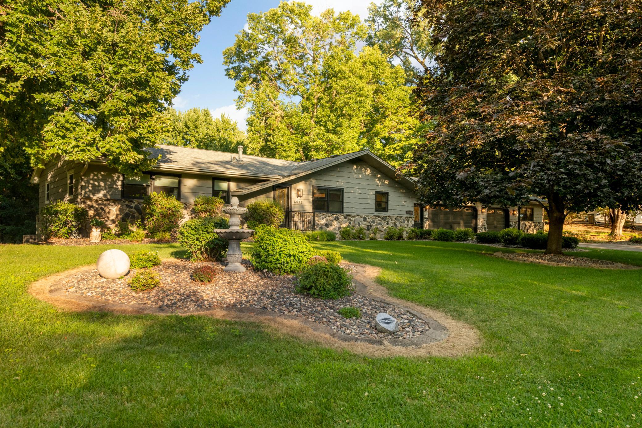 6835 Rosemary Road Property Photo 5