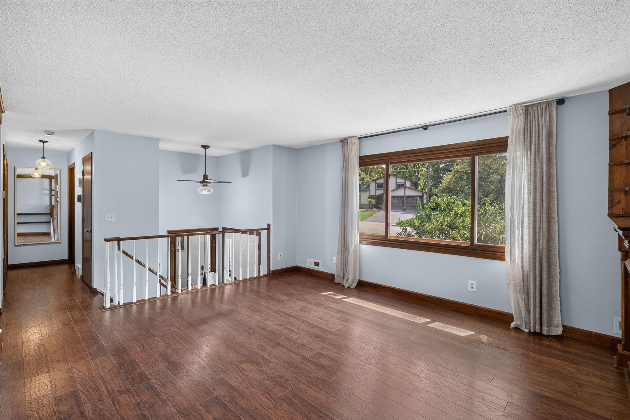 6441 Edgemont Boulevard N Property Photo 9