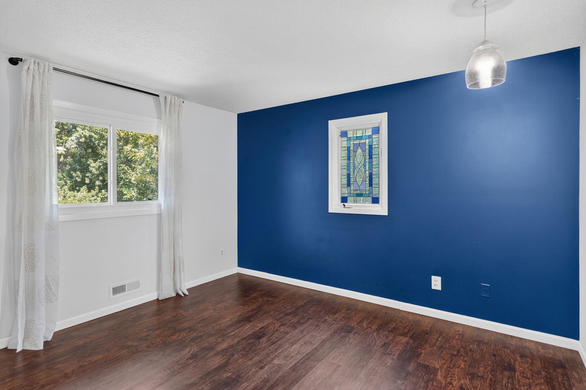 6441 Edgemont Boulevard N Property Photo 32