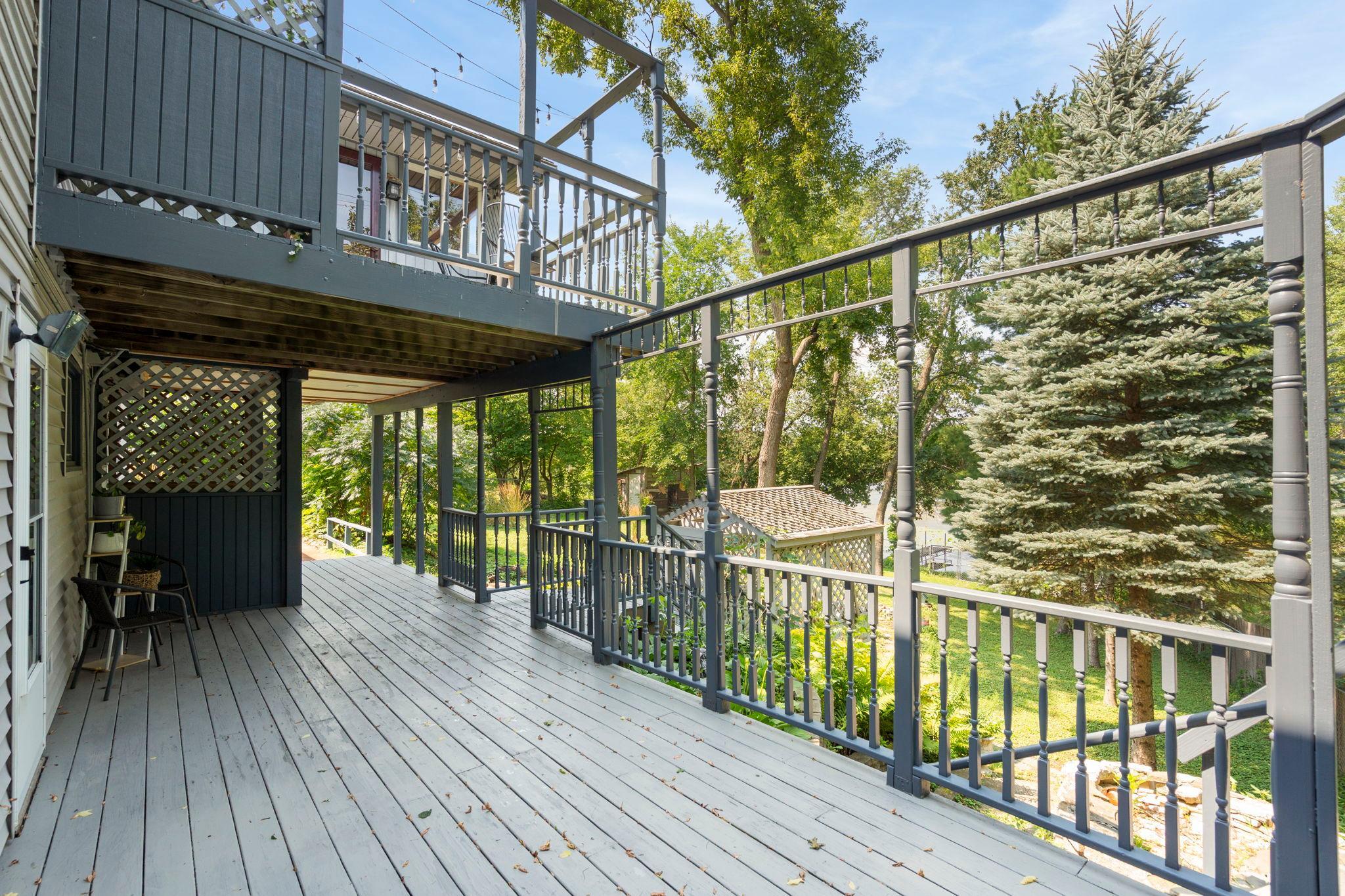 6441 Edgemont Boulevard N Property Photo 56