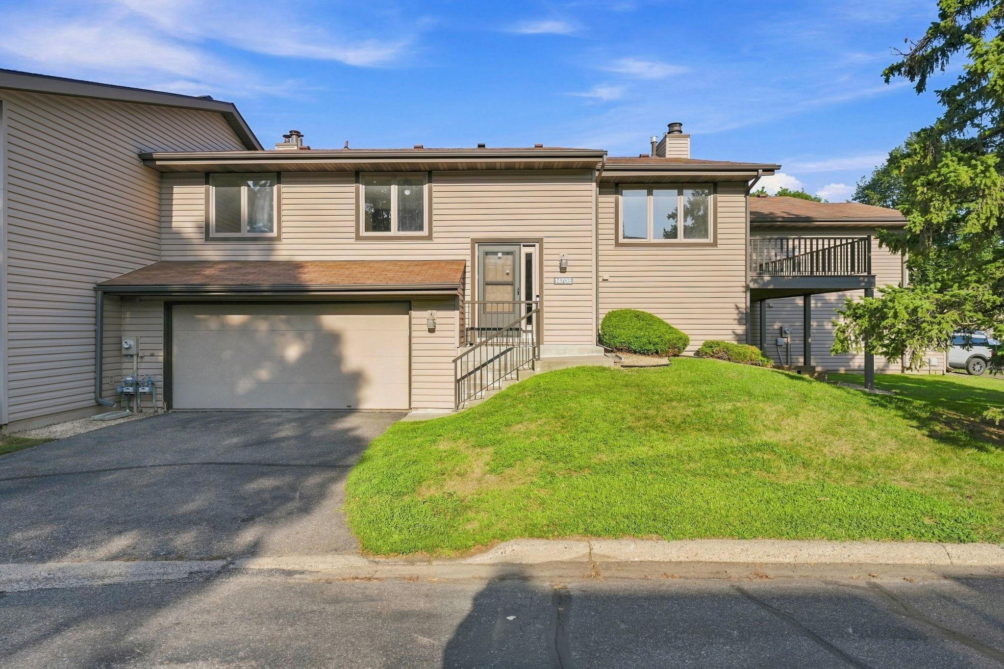 14708 Embry Path Property Photo 2