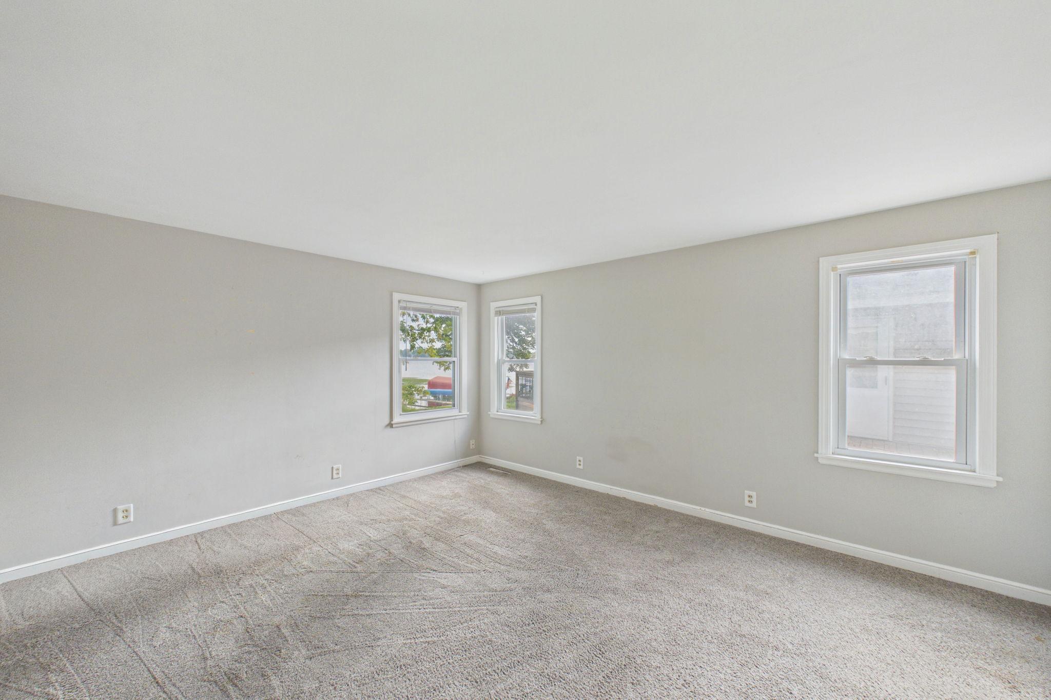 2149 Cardinal Lane Property Photo 18