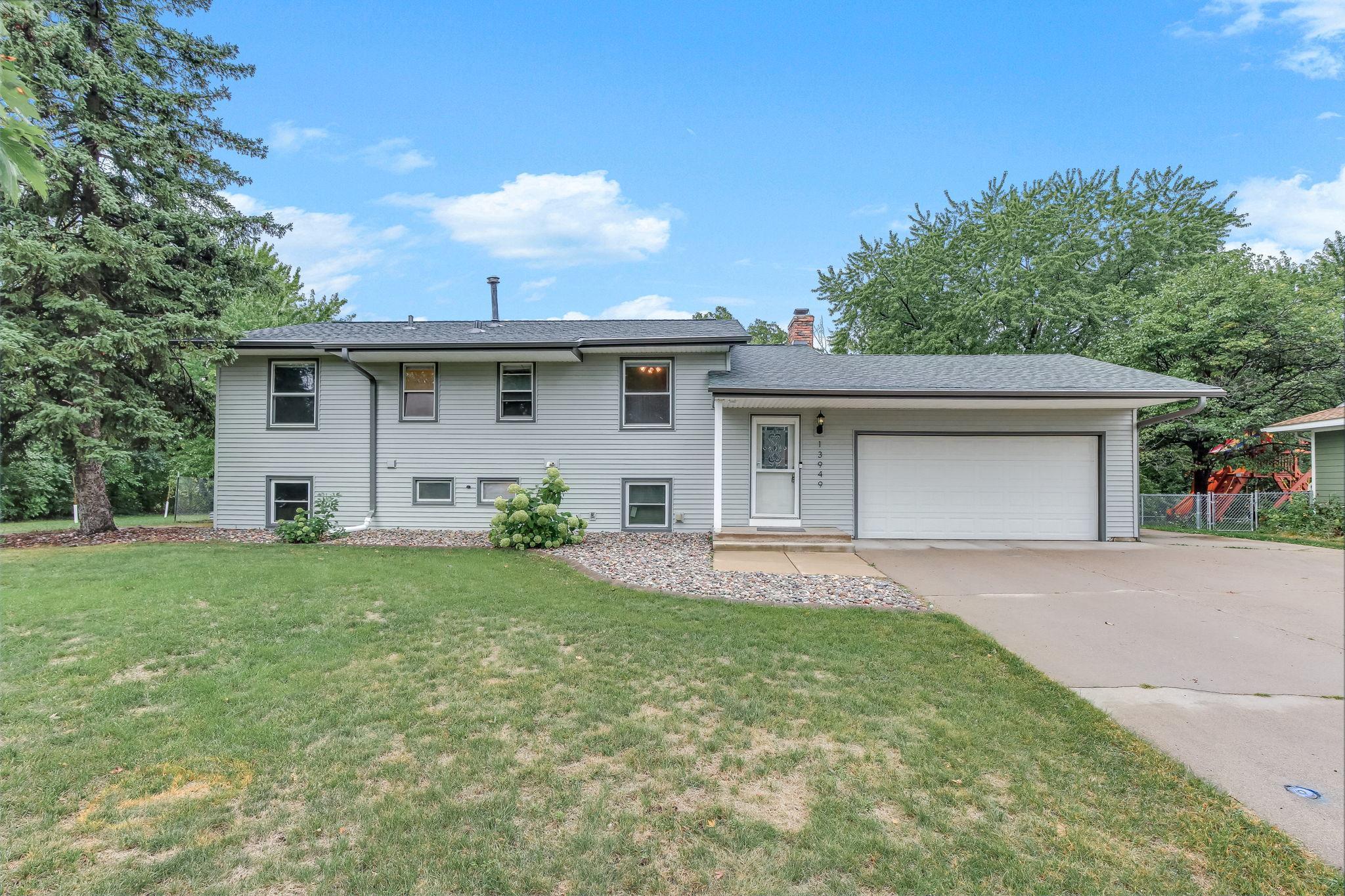 13949 Gauntlet Court Property Photo 1