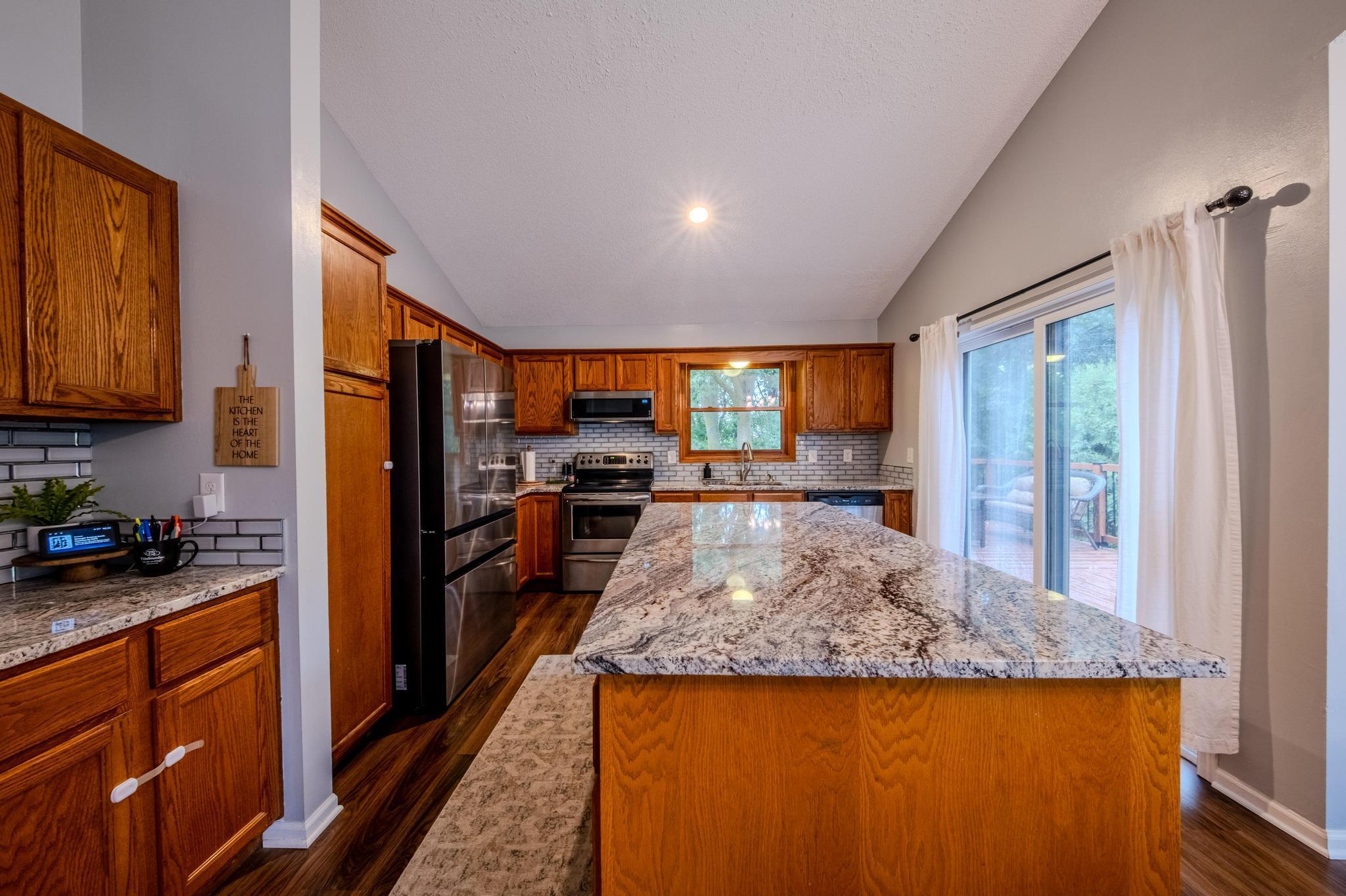 5962 N Ridge Drive Property Photo 10