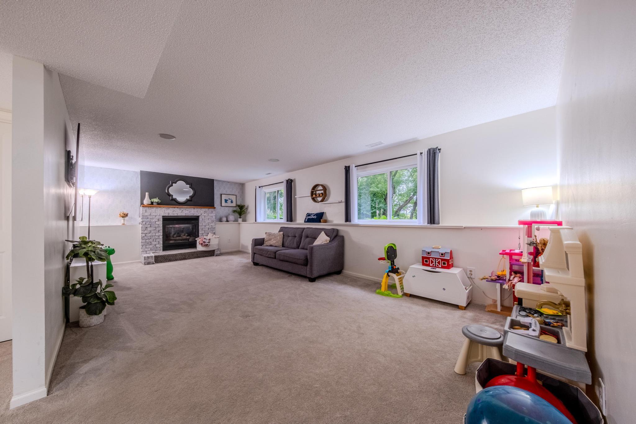 5962 N Ridge Drive Property Photo 24