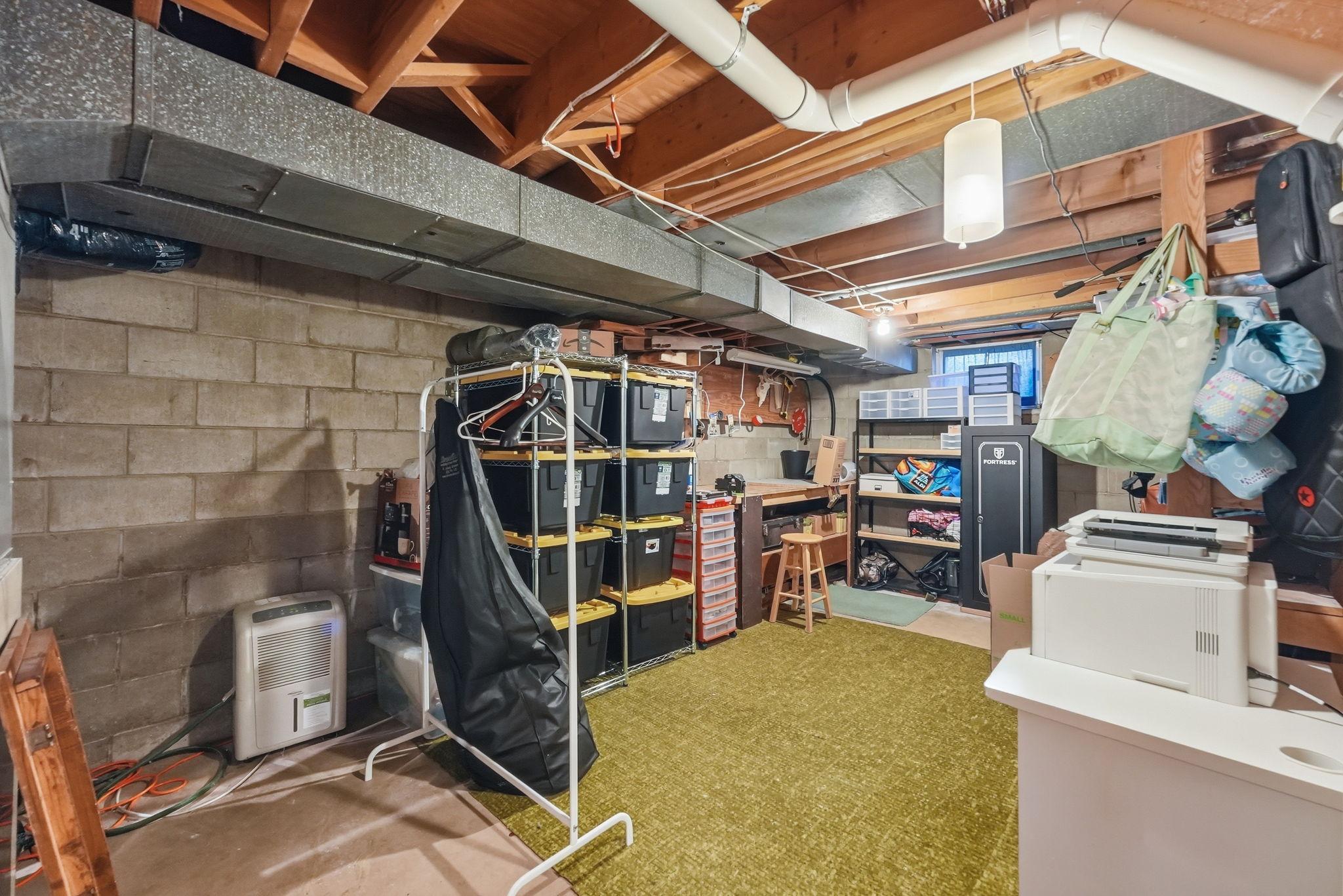 1041 23rd Avenue N Property Photo 22