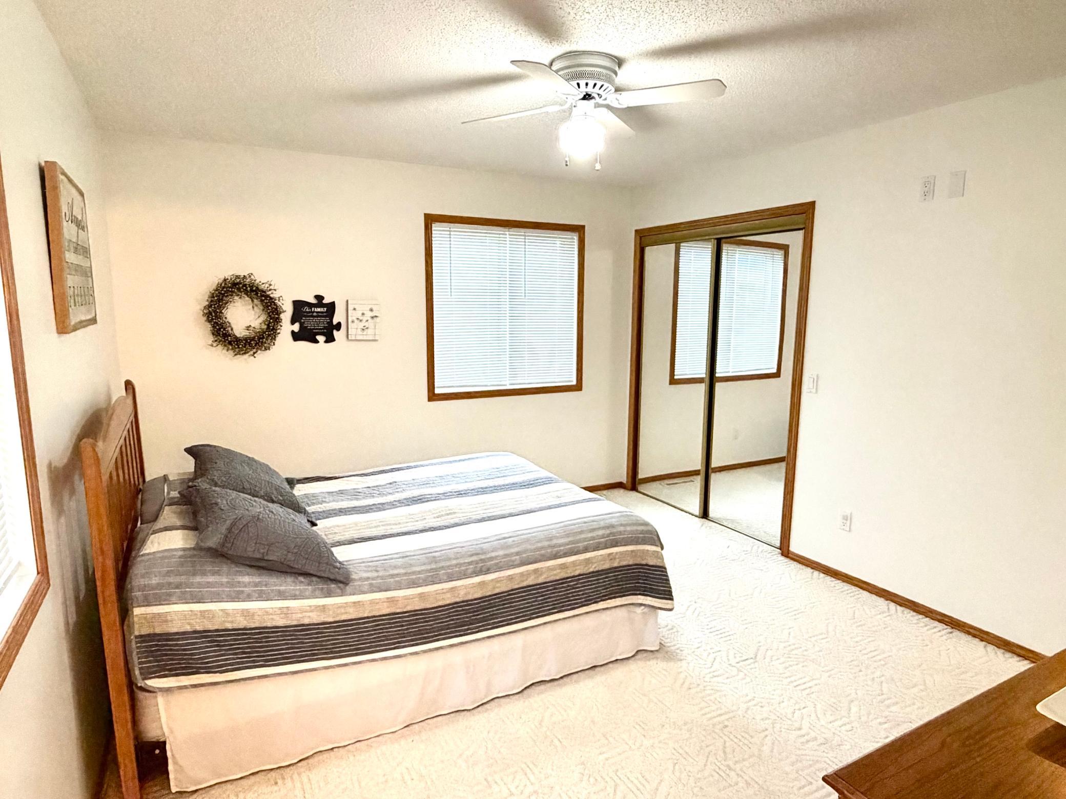 407 Oak Crest Boulevard Property Photo 9