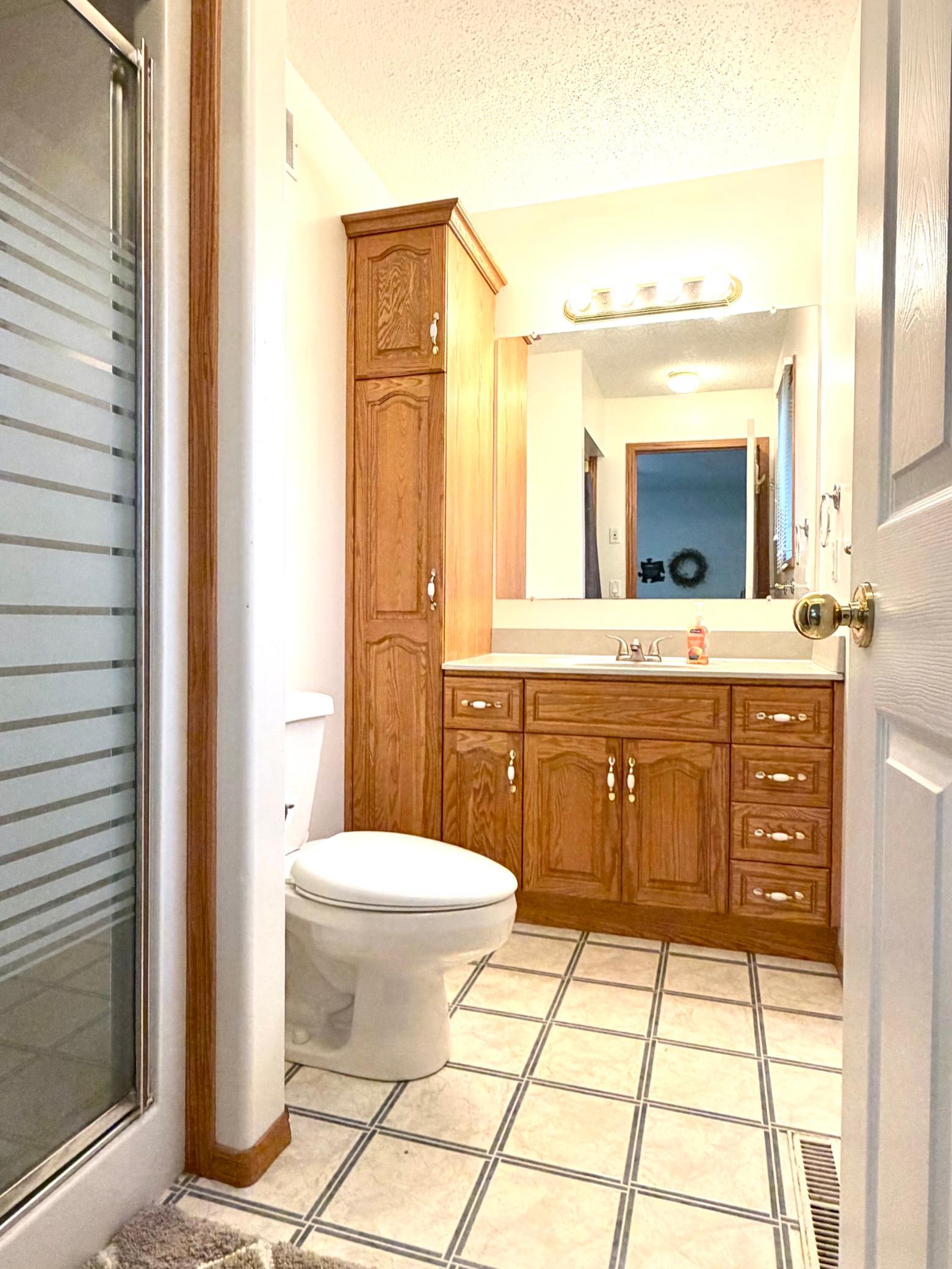 407 Oak Crest Boulevard Property Photo 10
