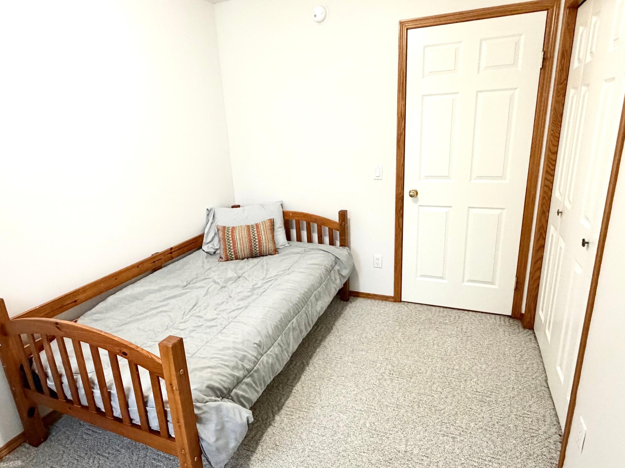 407 Oak Crest Boulevard Property Photo 11
