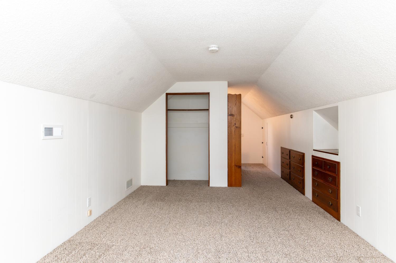 2821 Edgewood Avenue S Property Photo 20