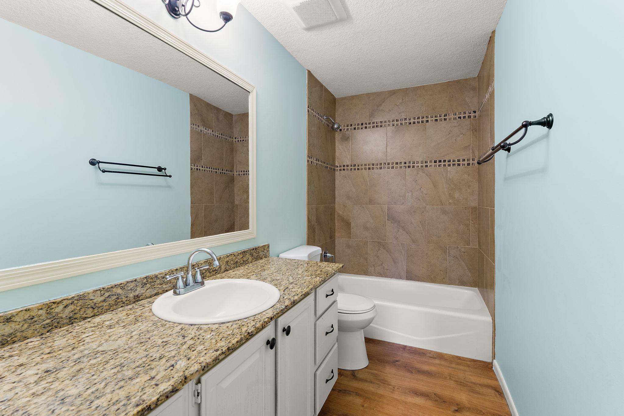 15659 Highview Lane Property Photo 31