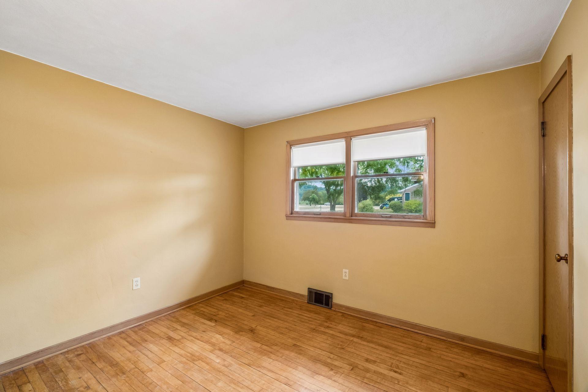 150 Johnson Avenue Property Photo 22