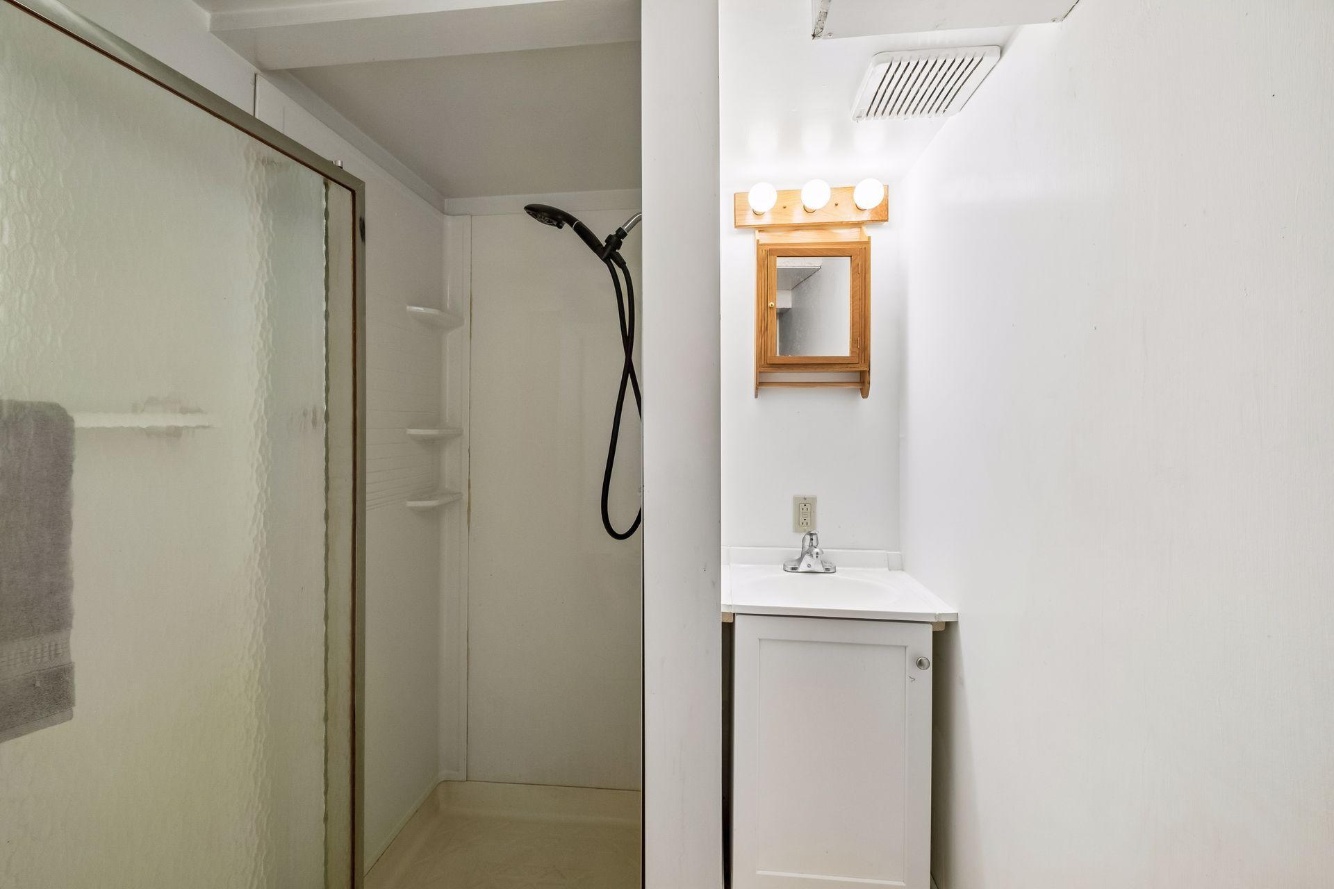 150 Johnson Avenue Property Photo 27