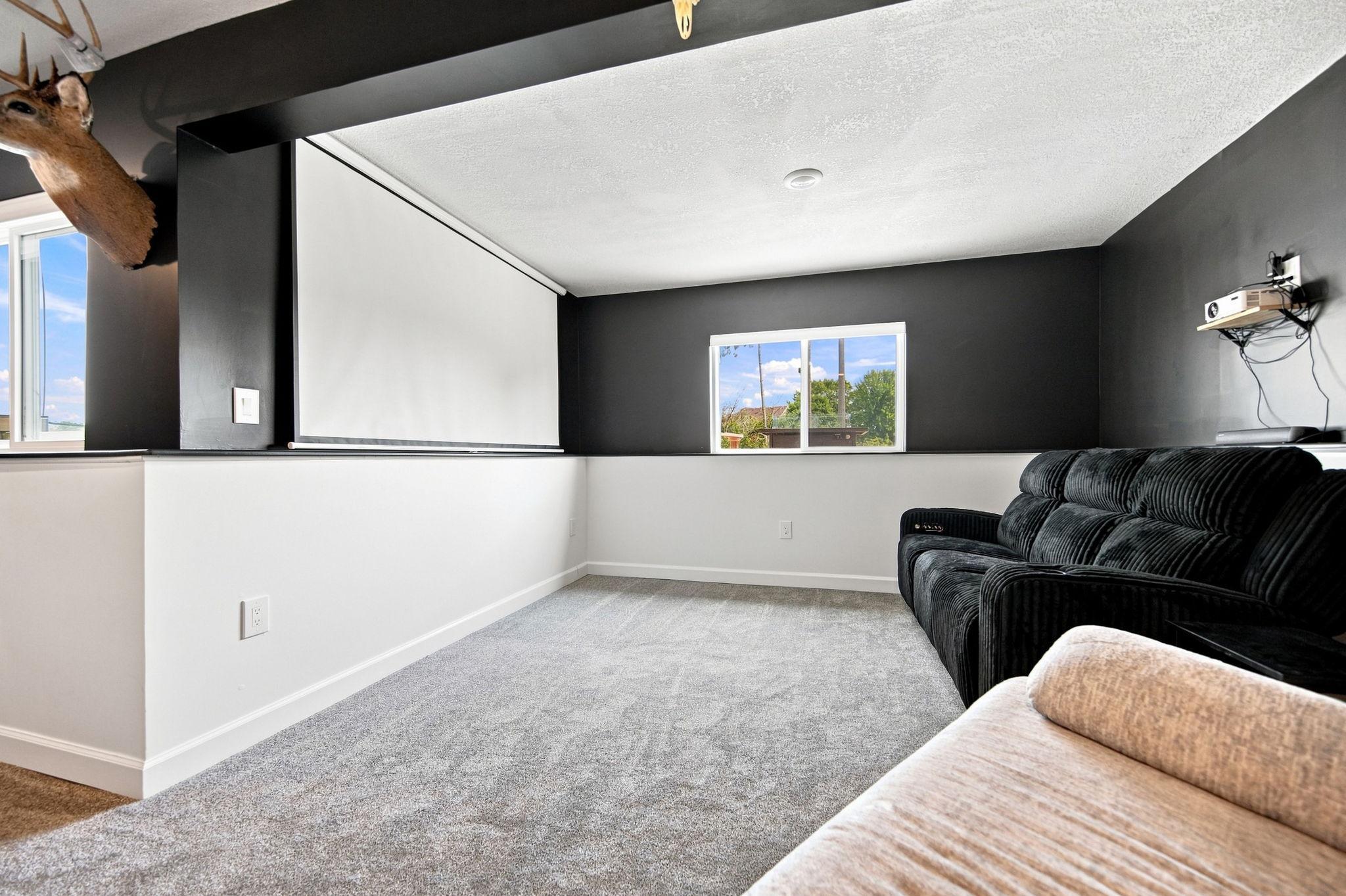 15519 Goodview Trail N Property Photo 40