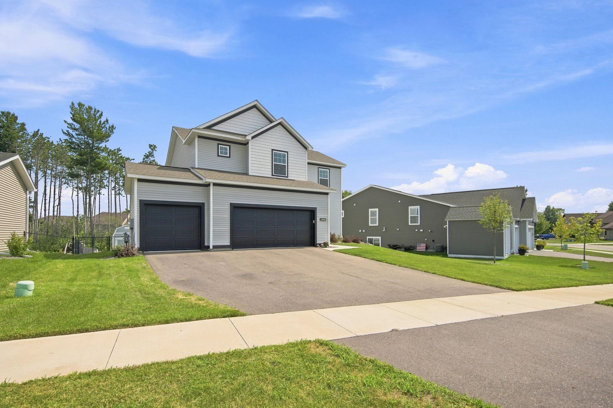15519 Goodview Trail N Property Photo 46