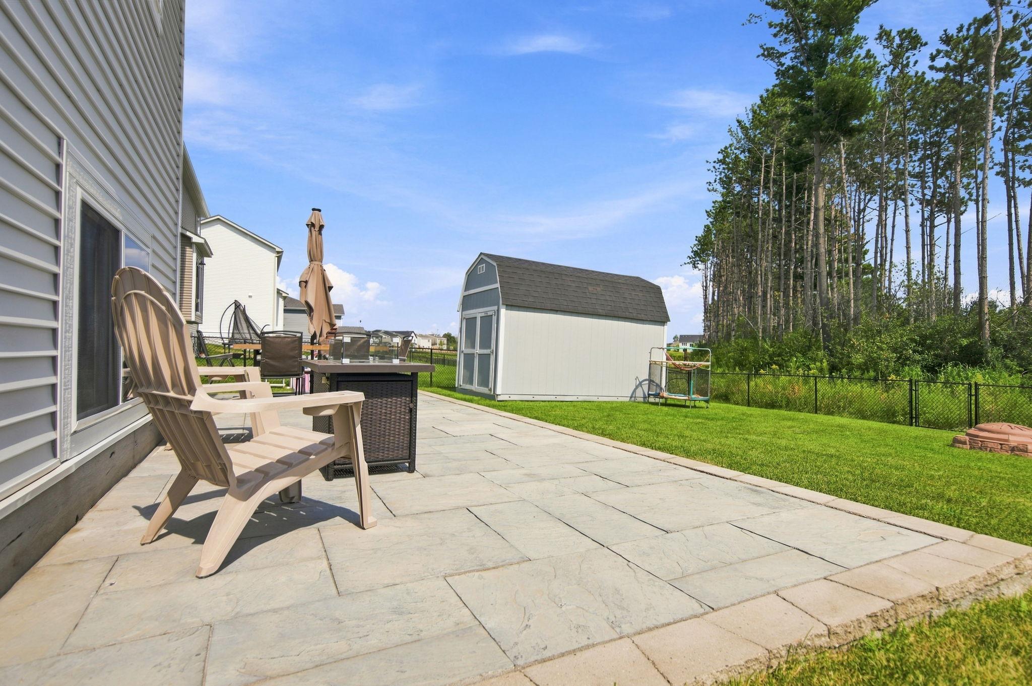 15519 Goodview Trail N Property Photo 52