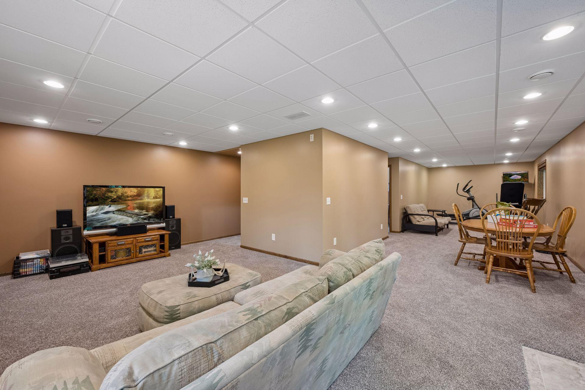680 Kayla Lane Property Photo 44
