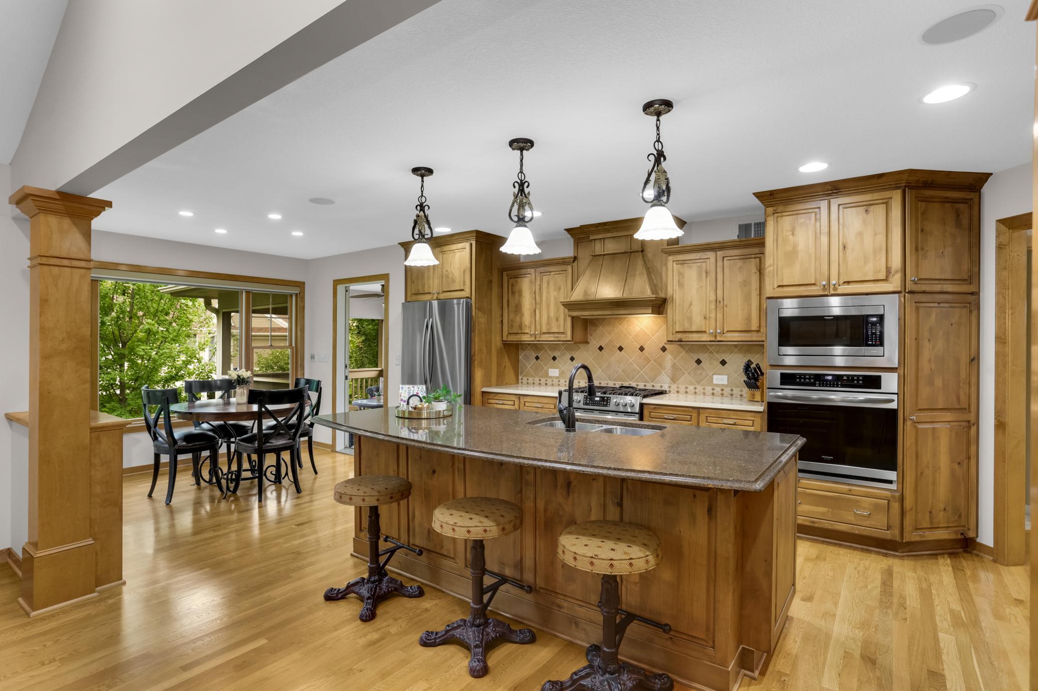 10589 Water Lily Lane Property Photo 8