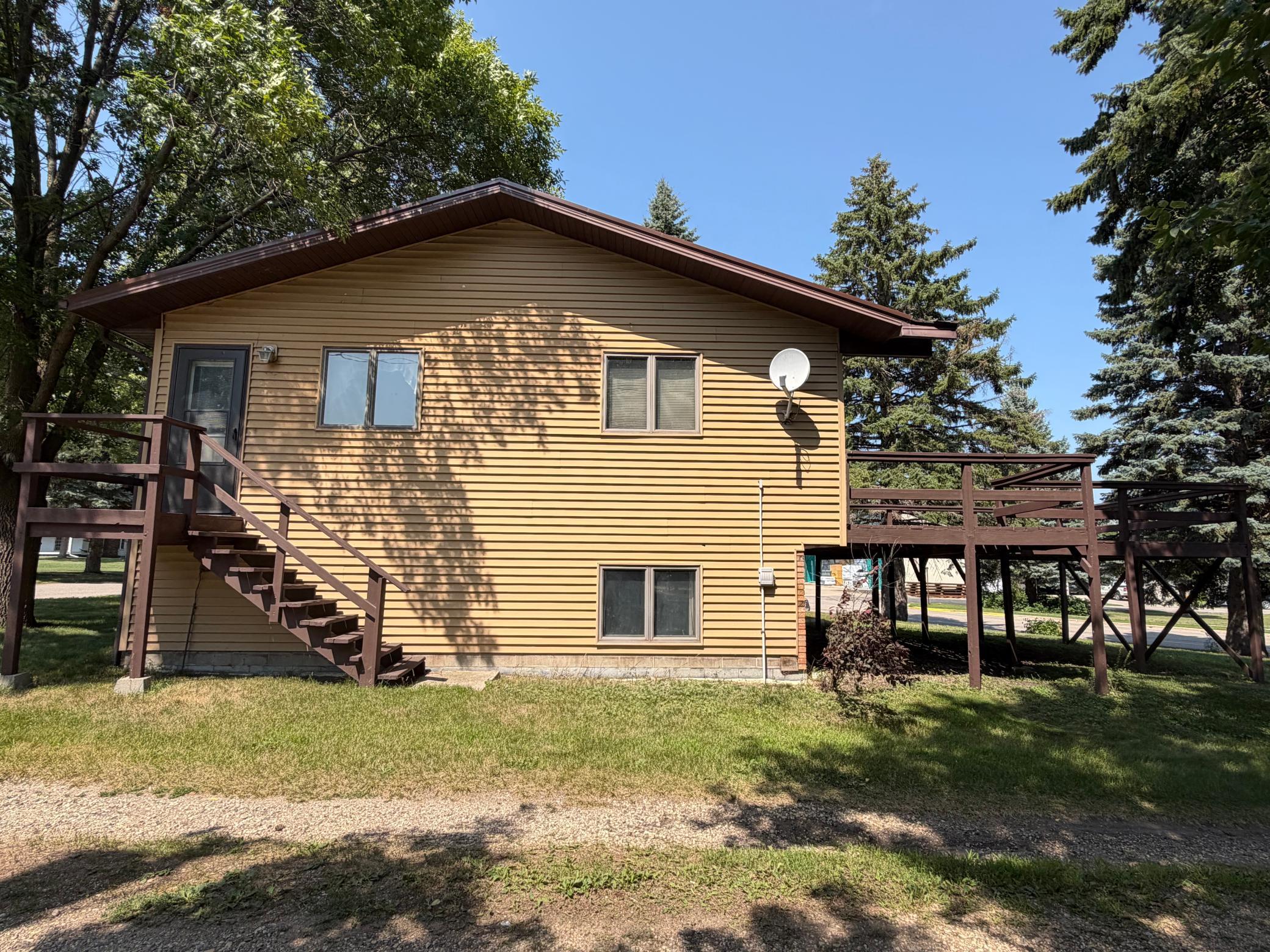 201 Birch Avenue Property Photo 2