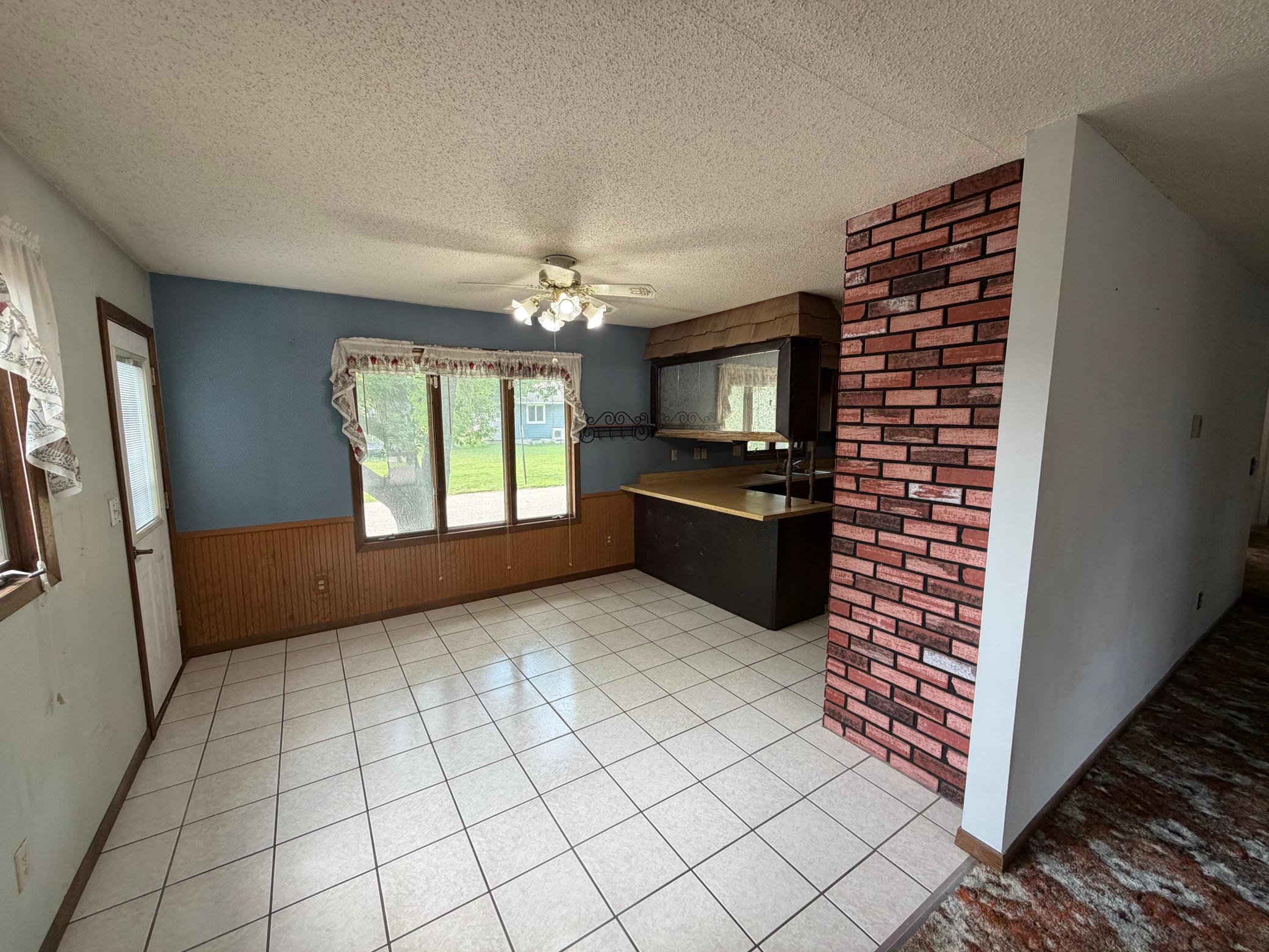 201 Birch Avenue Property Photo 7