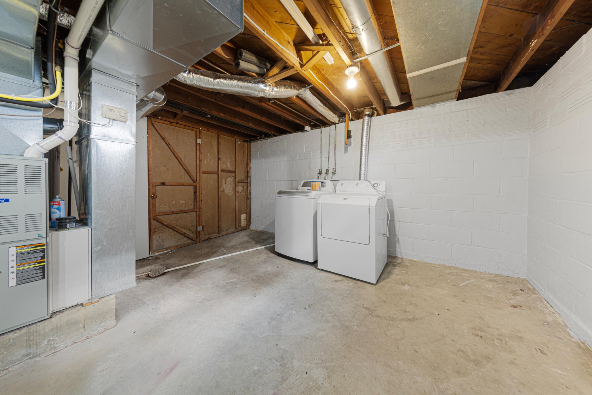 619 4th Avenue Ne Property Photo 27