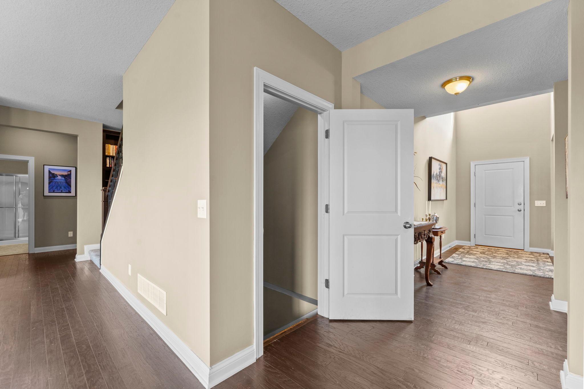 4014 Holasek Path Property Photo 15