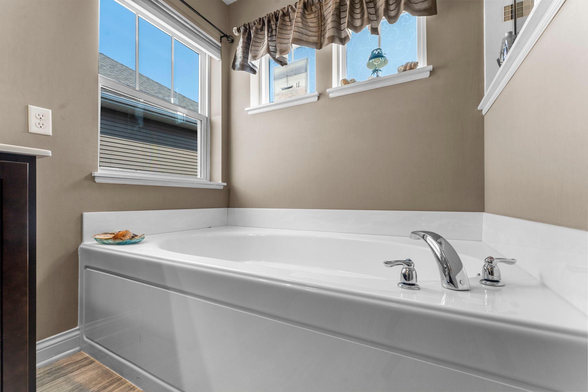 4014 Holasek Path Property Photo 42
