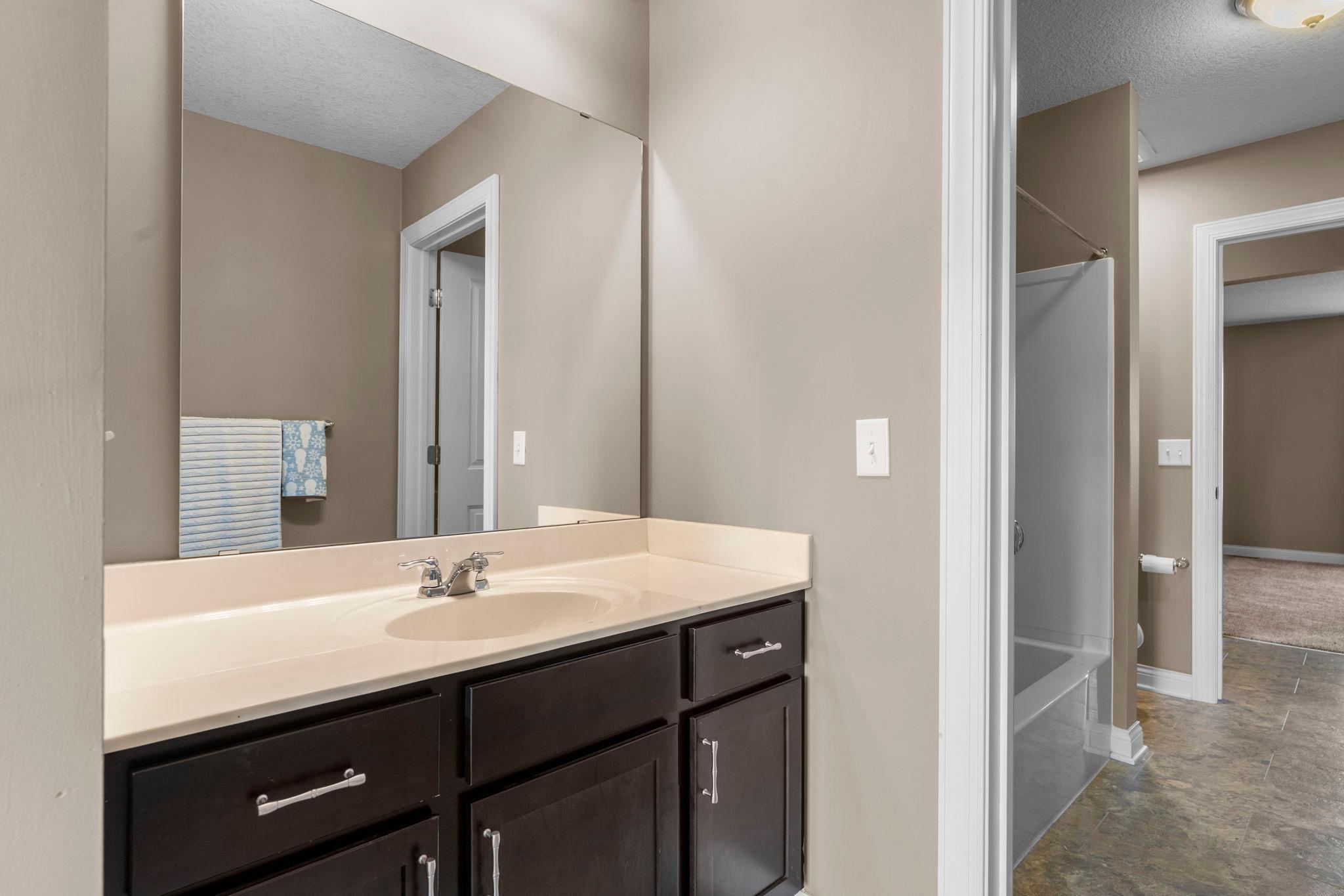 4014 Holasek Path Property Photo 49