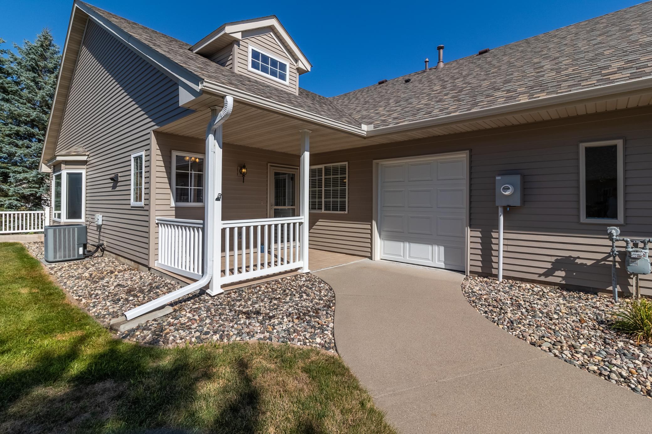 193 Goldfinch Lane Property Photo 1