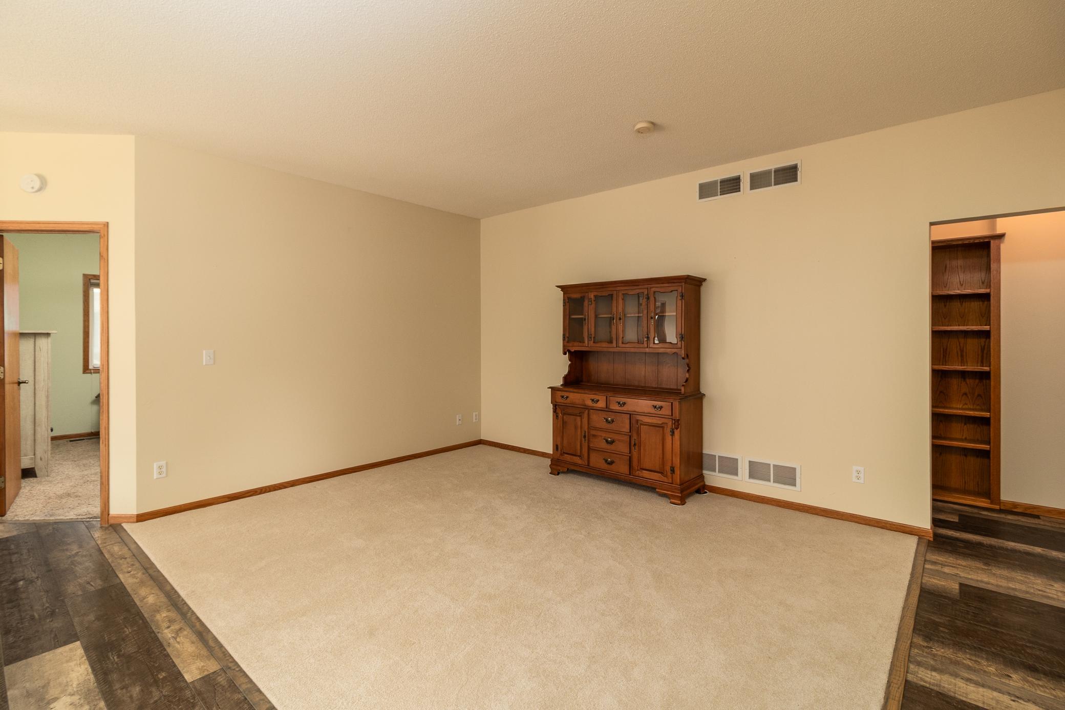 193 Goldfinch Lane Property Photo 10